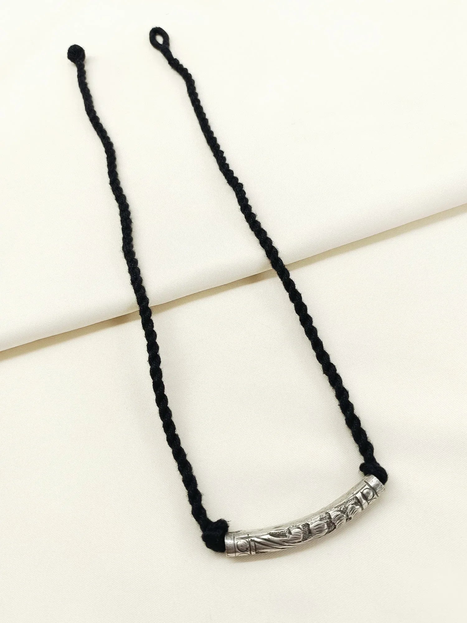 Meehika Black Oxidized Bajubandh