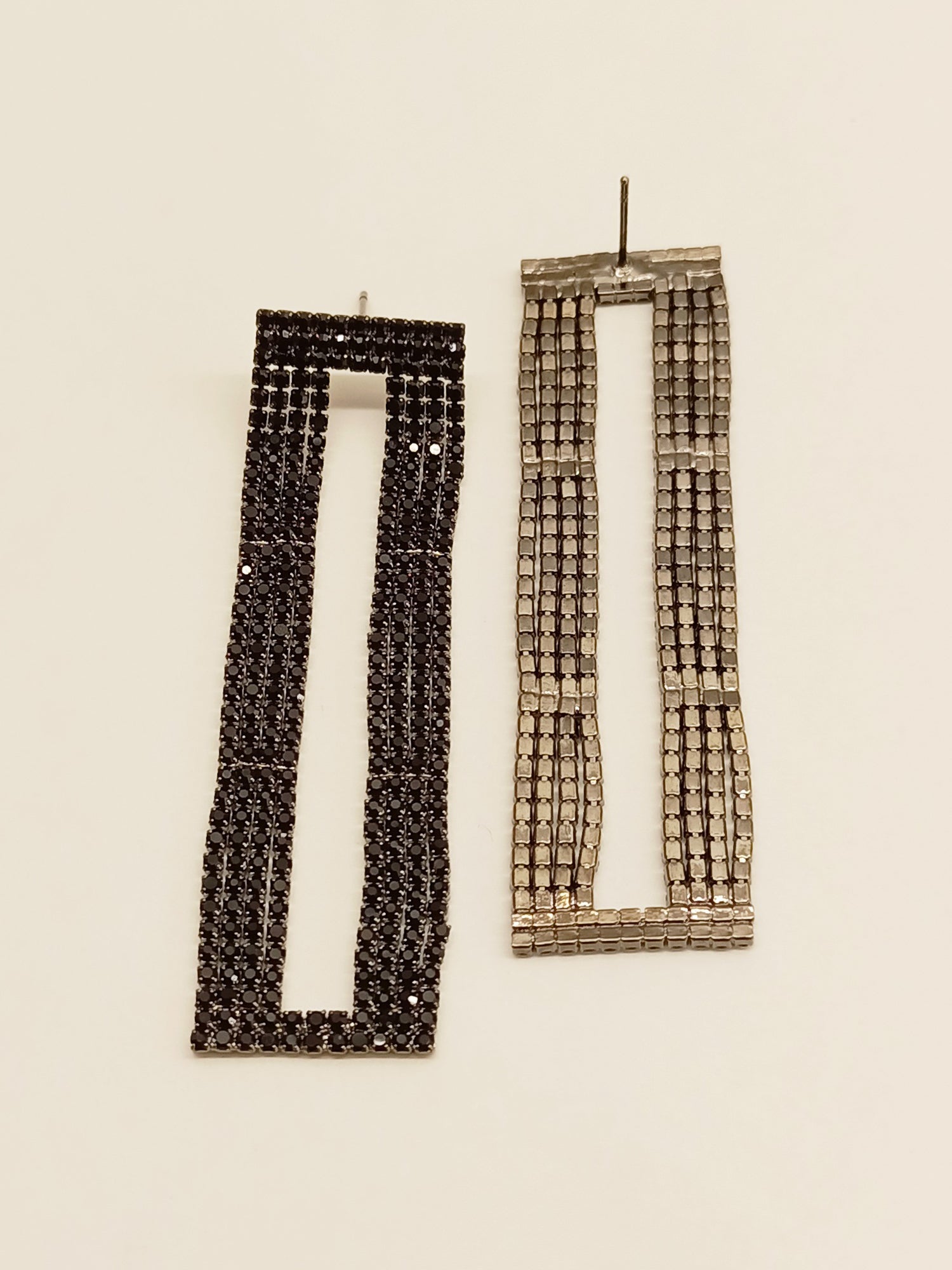 Annie Black Rhino Stone Western Earrings - qivii