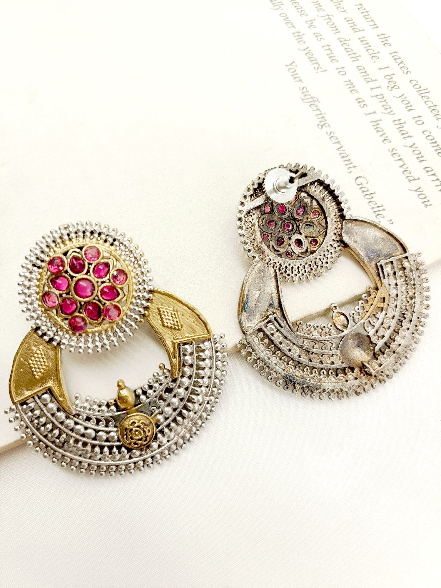 Ayushi Majenta Oxidized Earrings - qivii