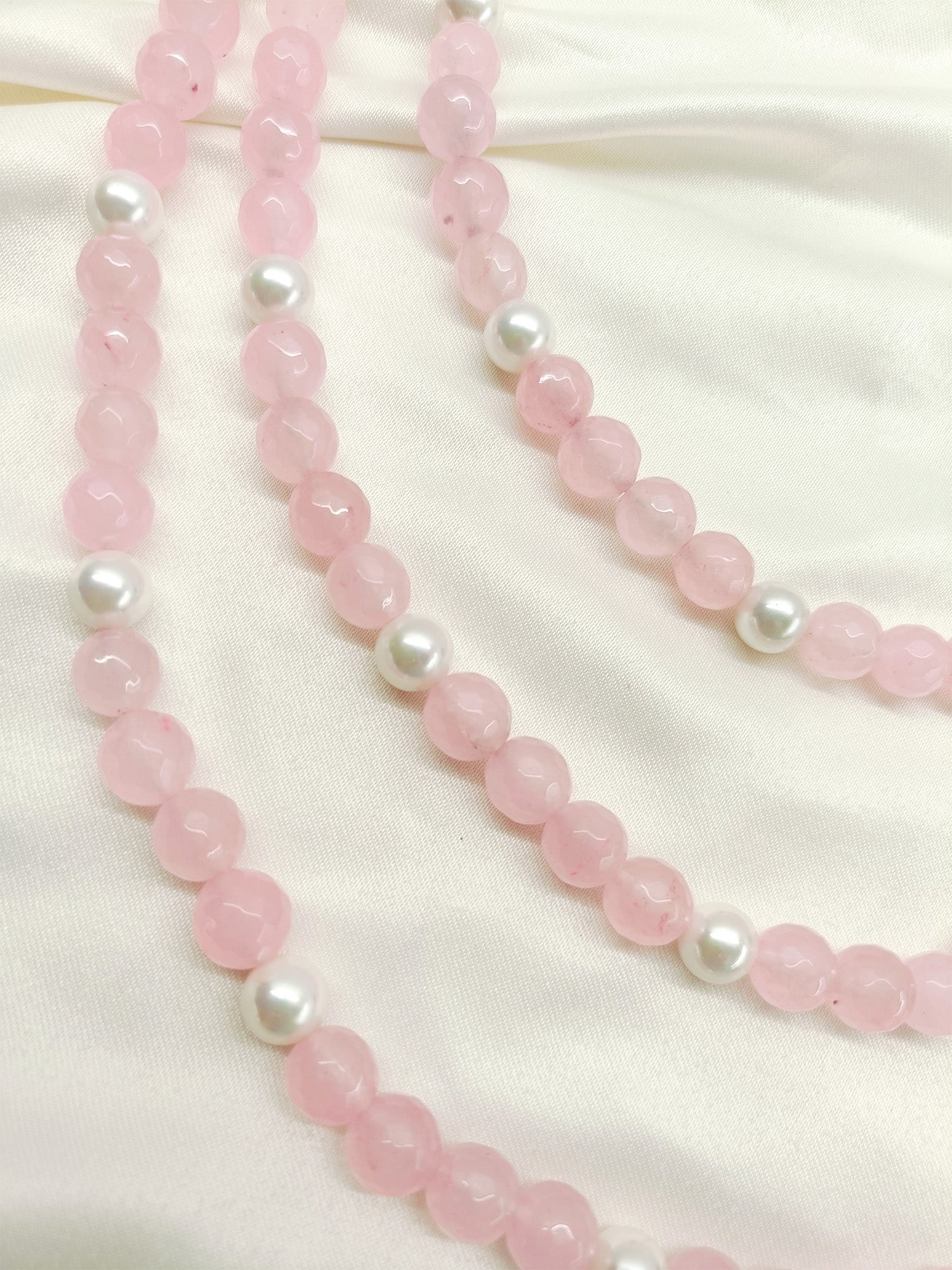 Sreeti Baby Pink Triple Layerd Beads Neckpiece - qivii