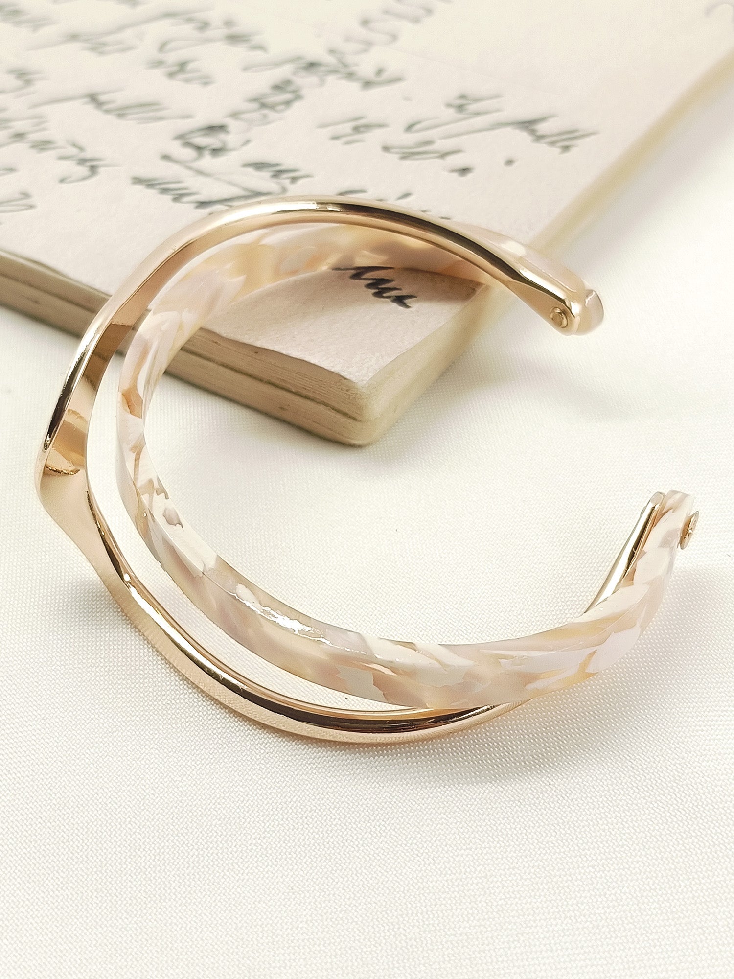 Satya Off White Western Bracelet