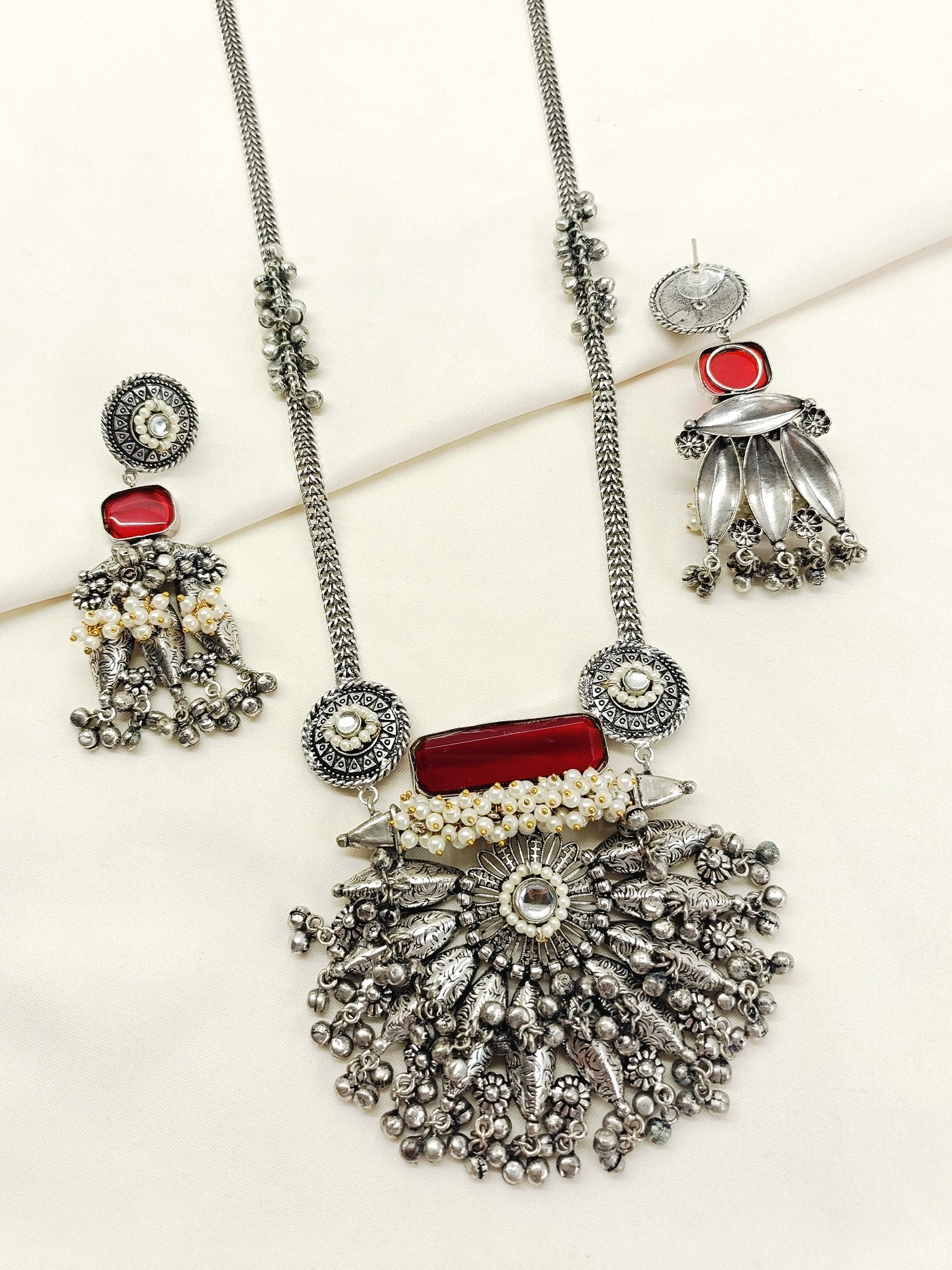 Rhea Ruby Oxidized Pendant Set