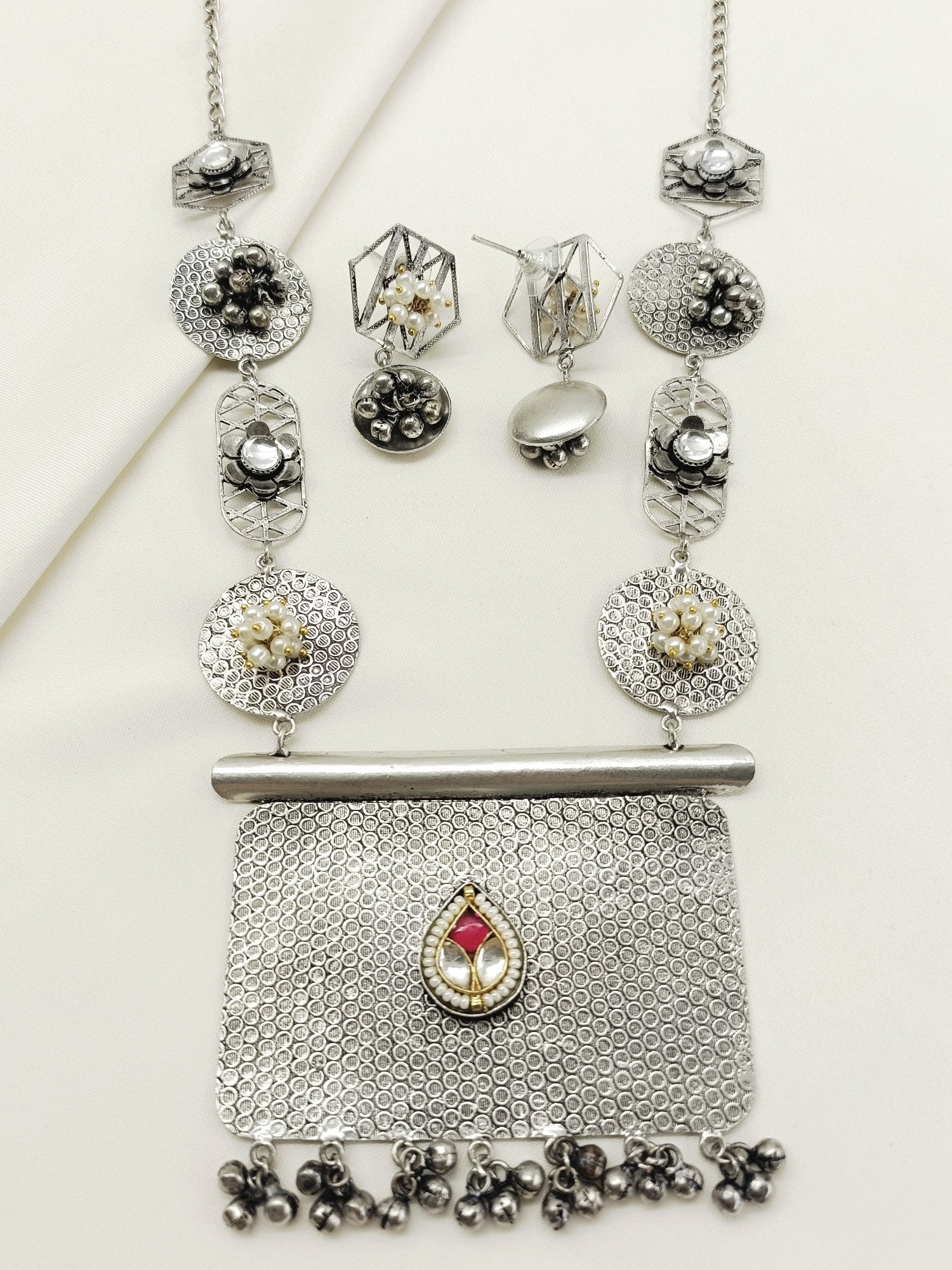 Qalbi Ruby Oxidized Necklace Set