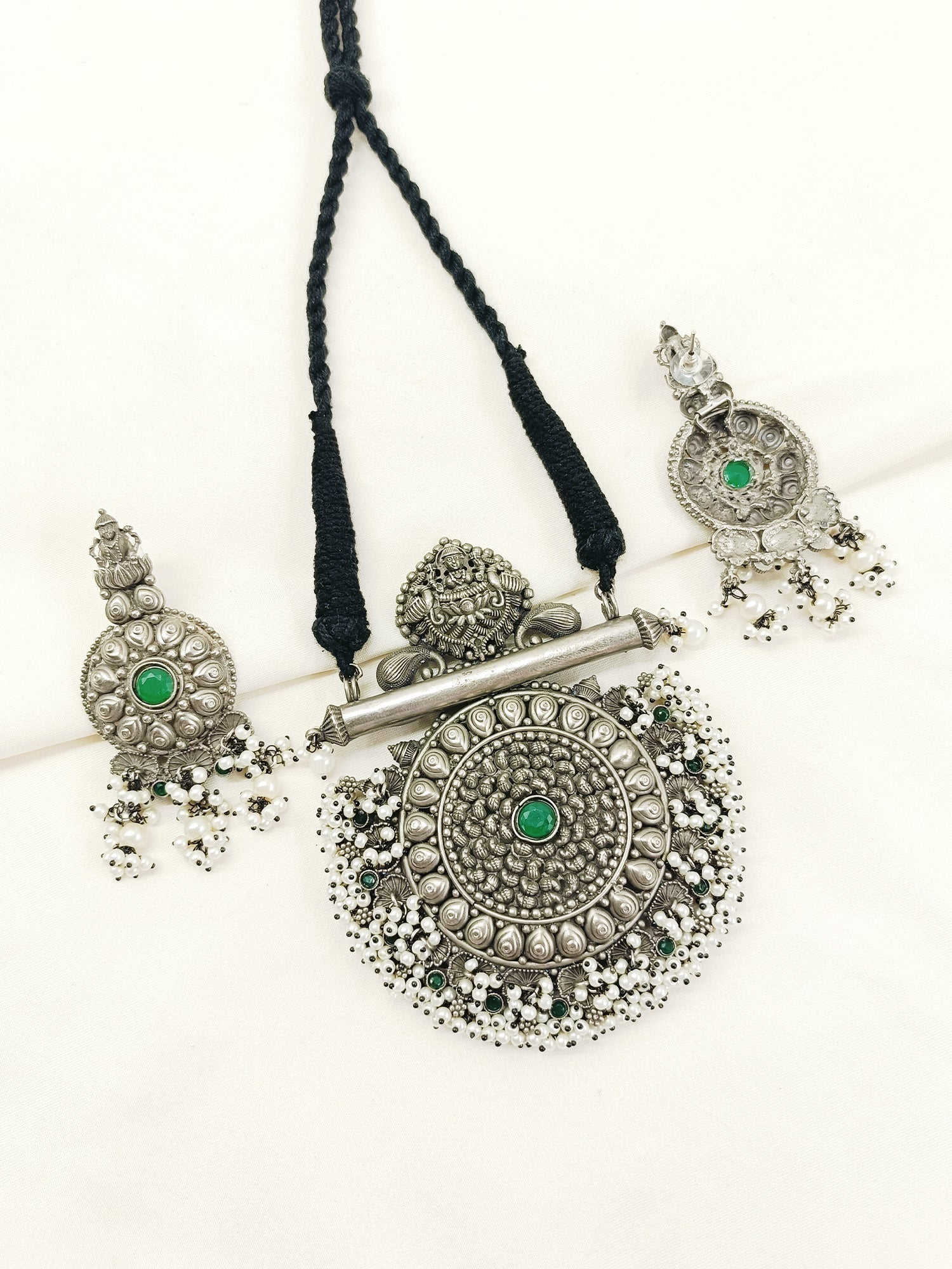 Shokhi Green Oxidized Necklace Set