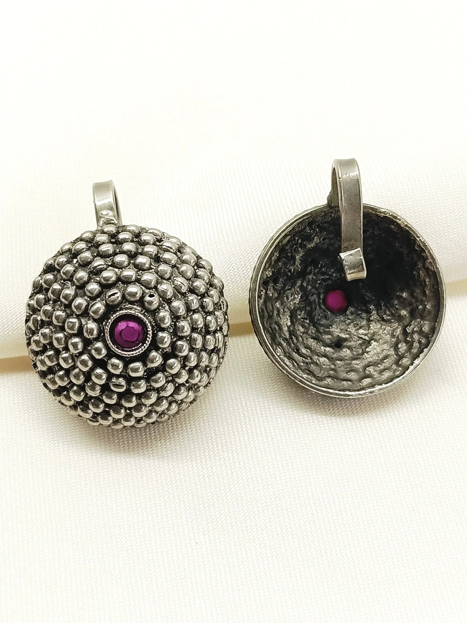 Divyanka Plain Oxidized Earcuff