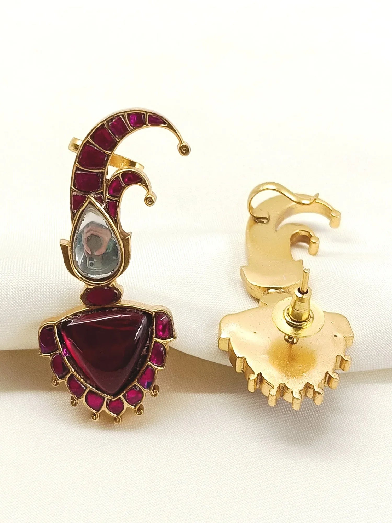 Rudrakshi Ruby Kundan Earcuff