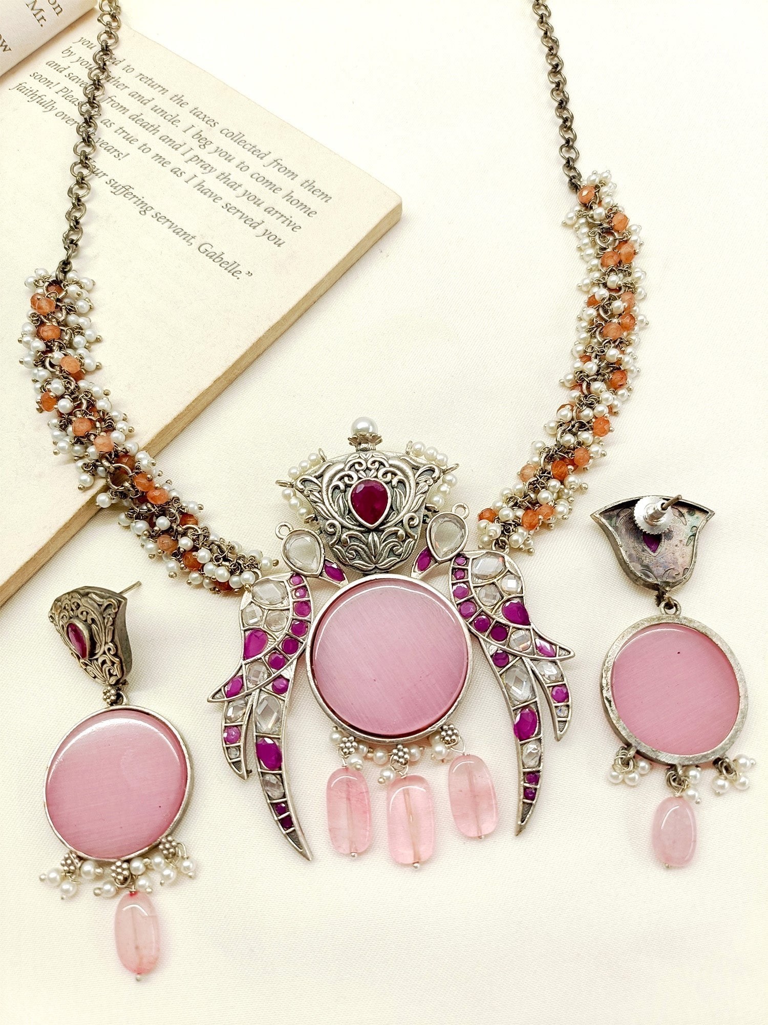 Visha Baby Pink Oxidized Pendant Set - qivii