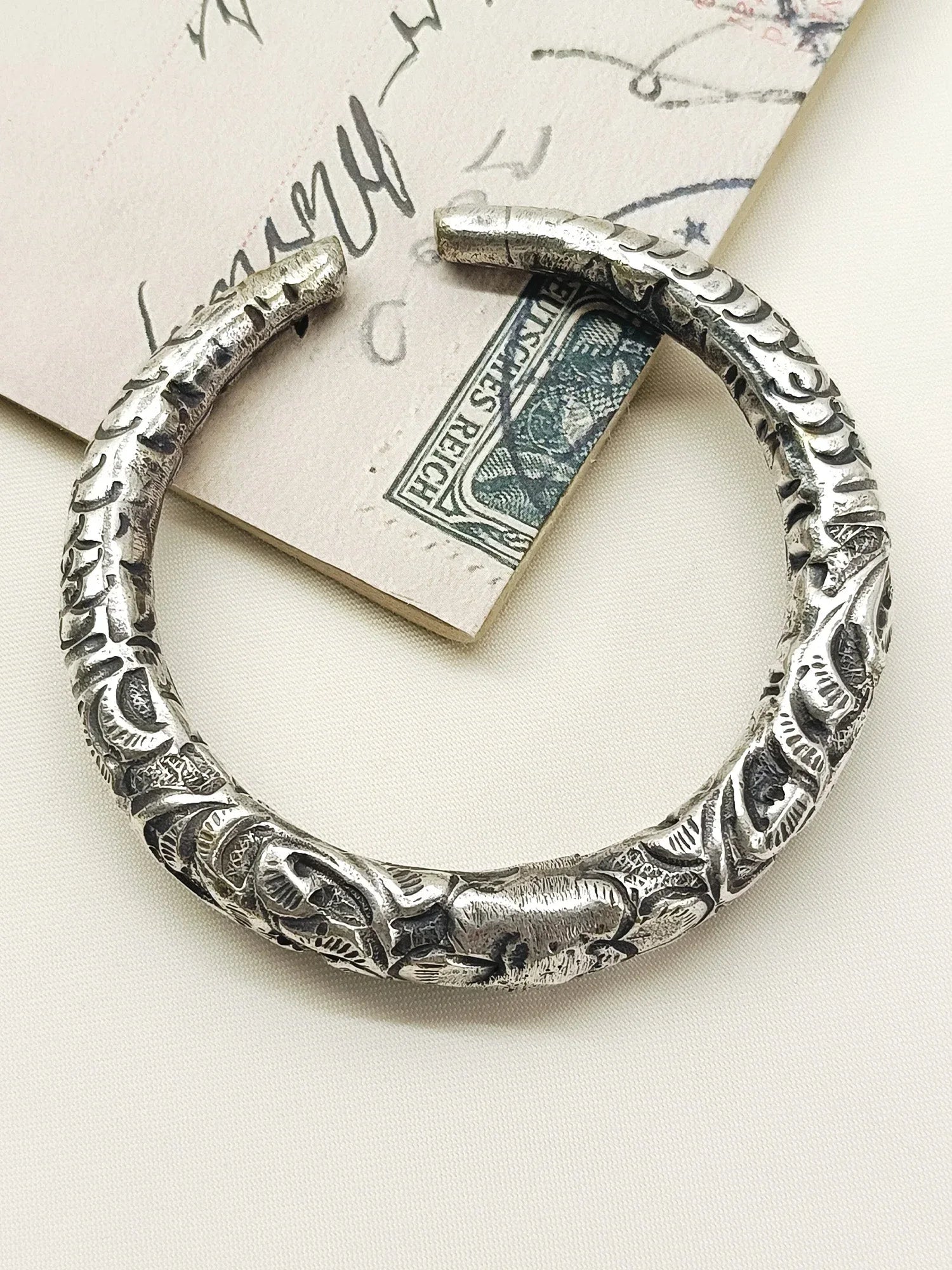 Yeliz Plain Oxidized Bracelet