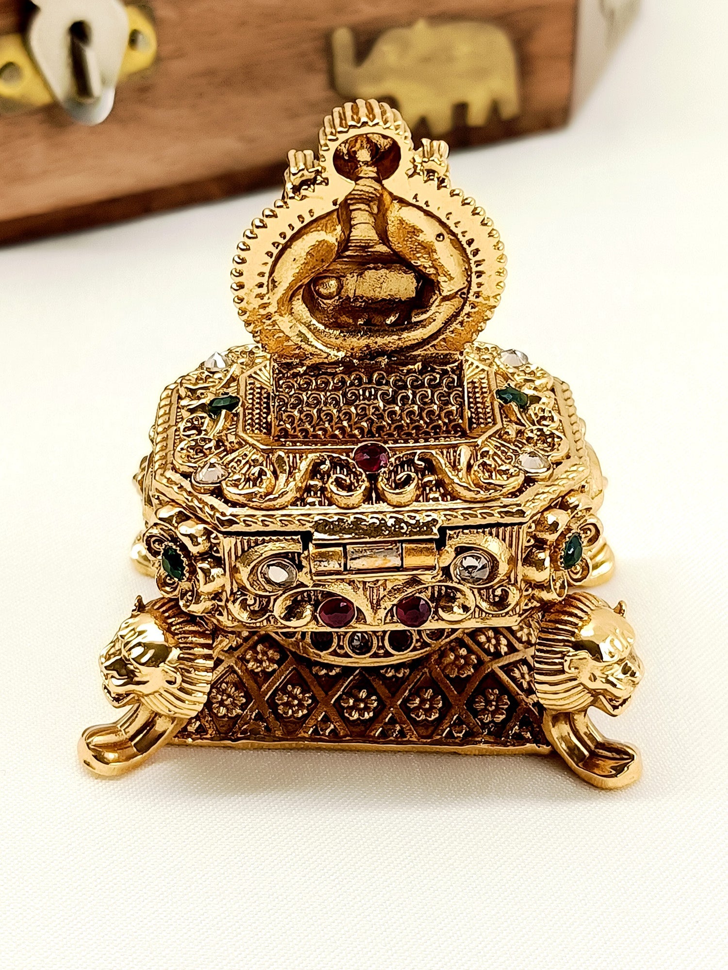 Madhubala R&G Antique Temple Sindoor Dibbi