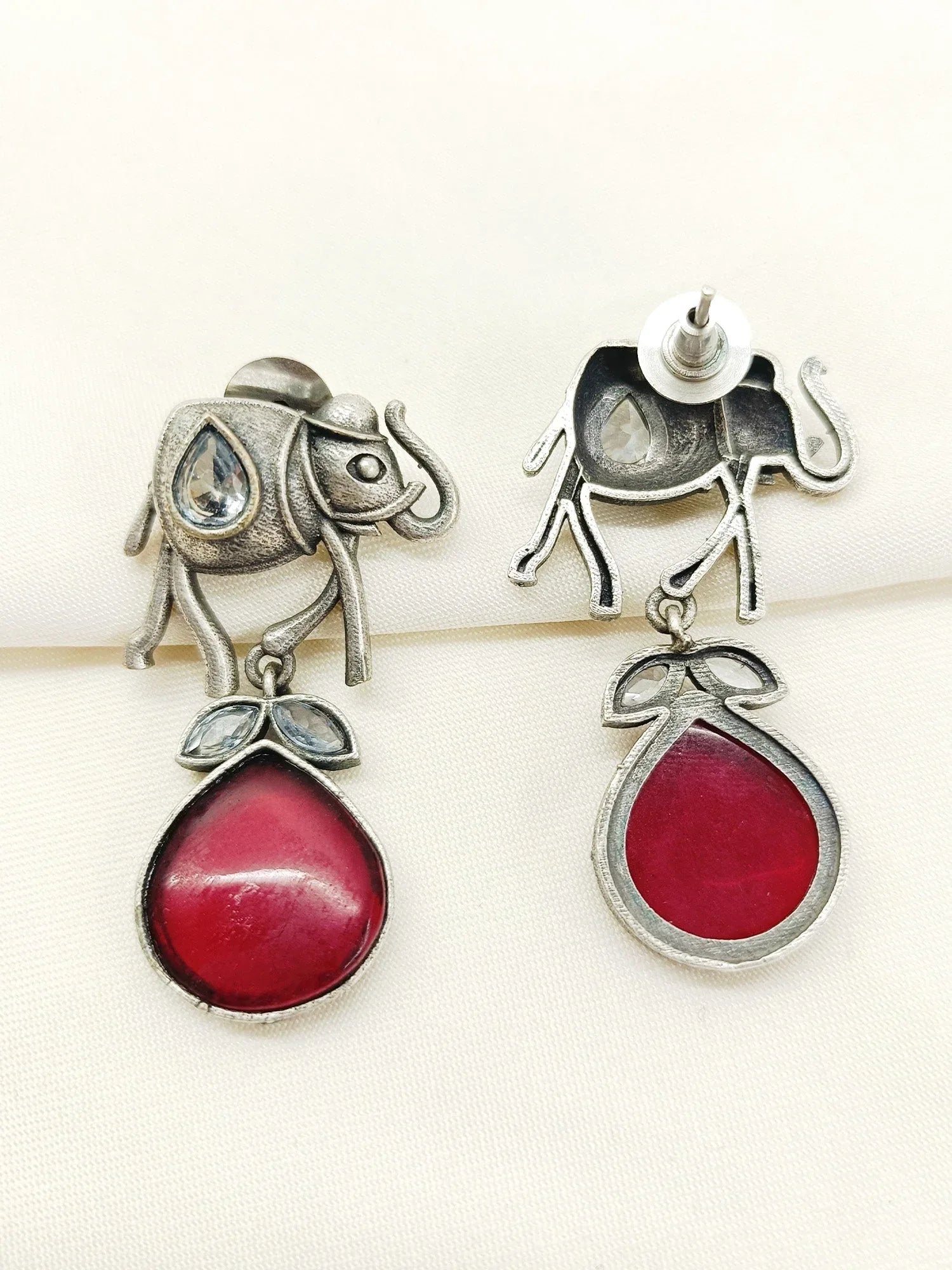 Flo Ruby Oxidized Earring