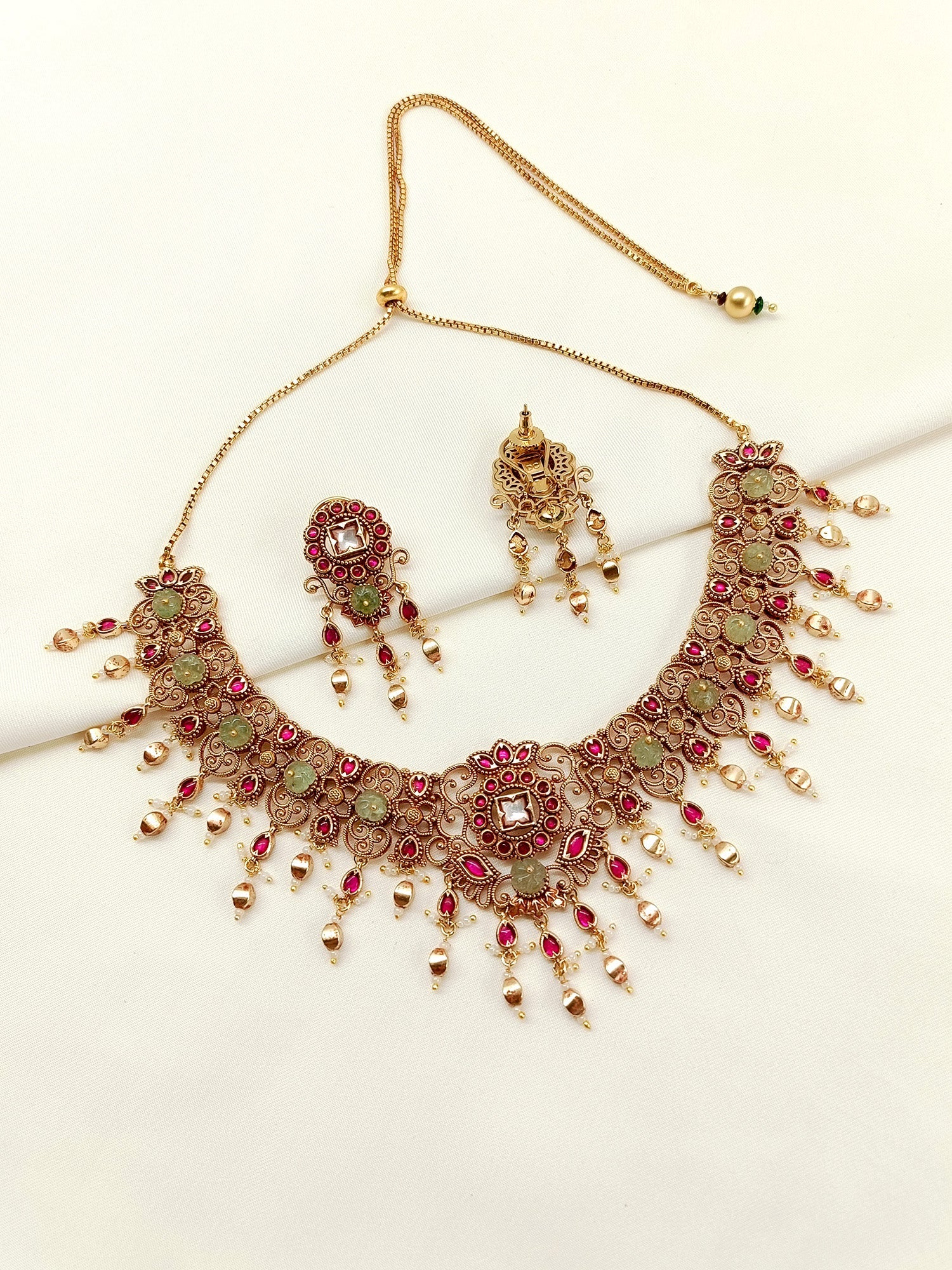 Revti Mint Green Kundan Necklace Set