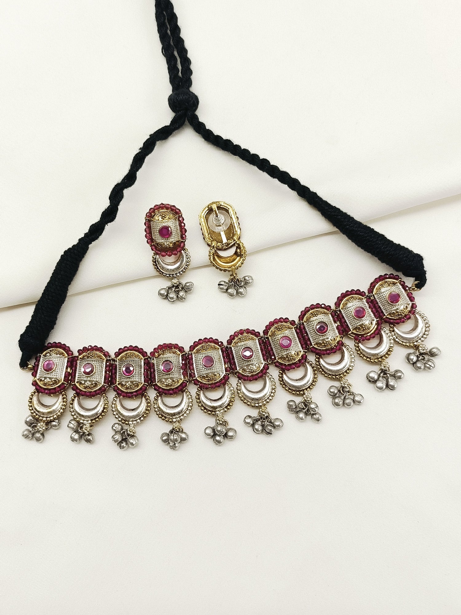 Shailee Majenta Oxidized Choker Set