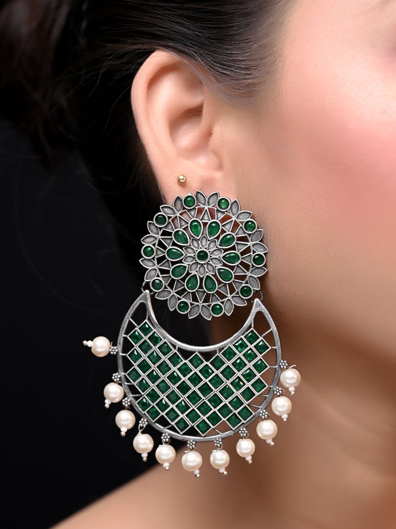 Samisha Emerald Oxidised Chandbali - qivii