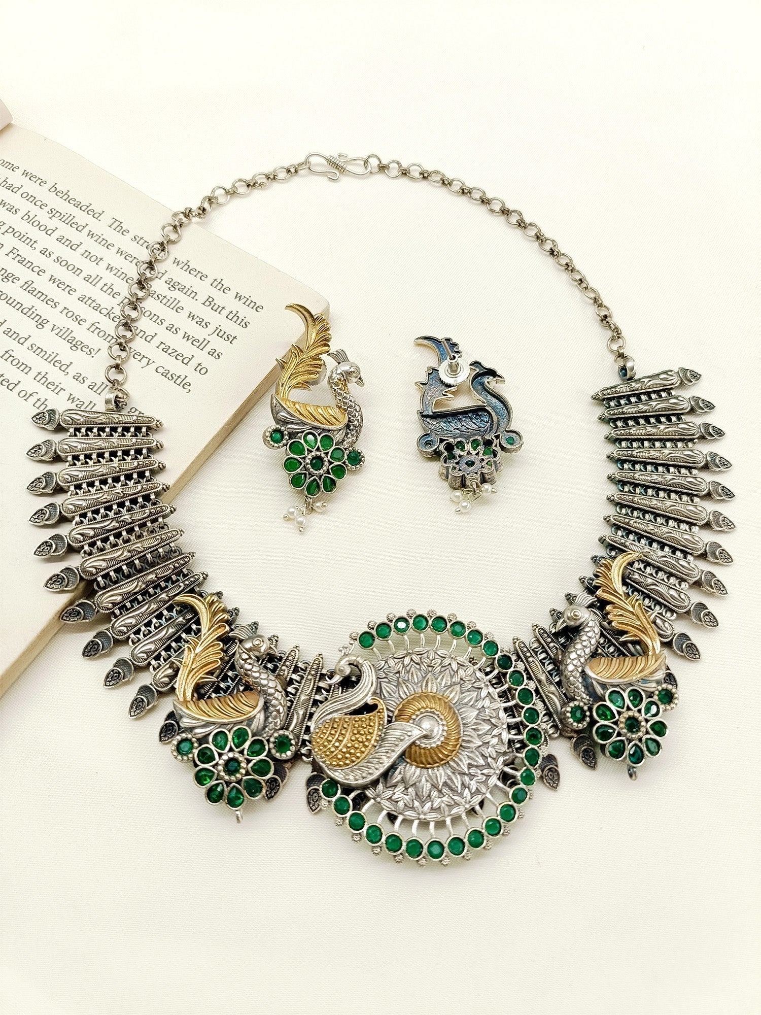 Honey Comb Green Peacock Oxidized Necklace Set - qivii