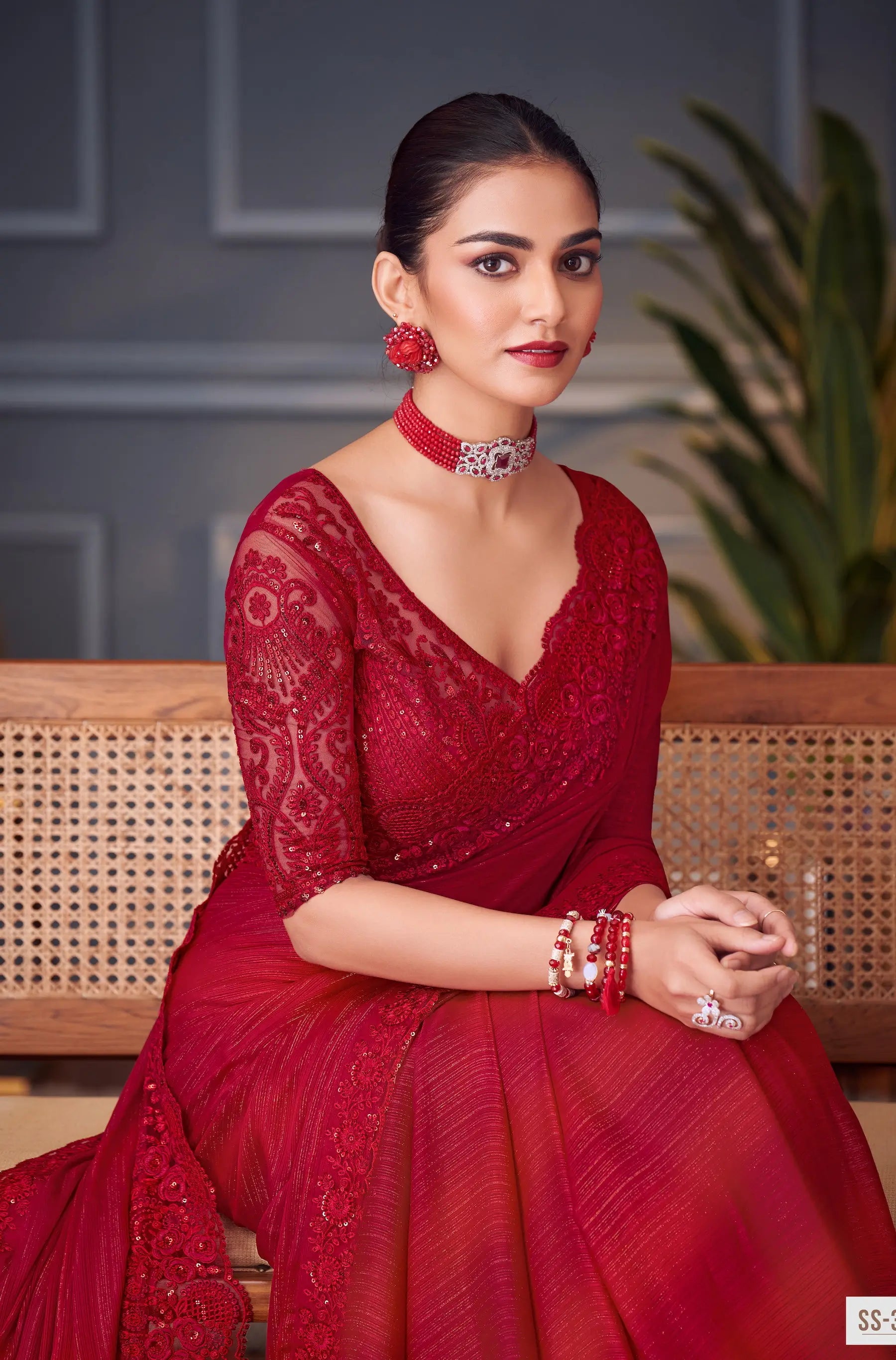 Red Glitter Silk Party Wear Saree With Thread & Sequins Embroidery Work - qivii