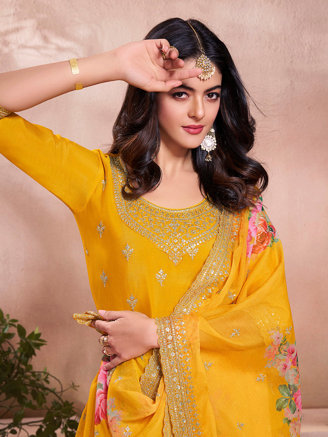 Yellow Butti Floral Pattern Sequins Embroidered Sharara Suit Set - qivii