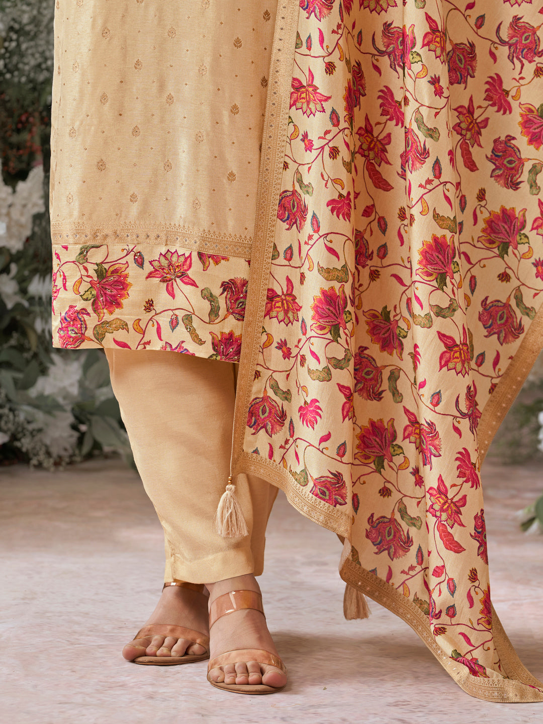 Off White Dola Silk Kurta Set with Jacquard Work, Paired with a Dola Silk Digital Printed Dupatta