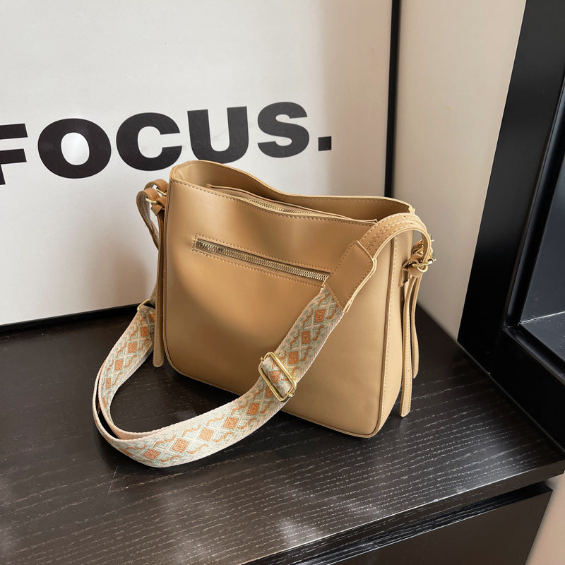 Marta | Crossbody Bag - By Qivii