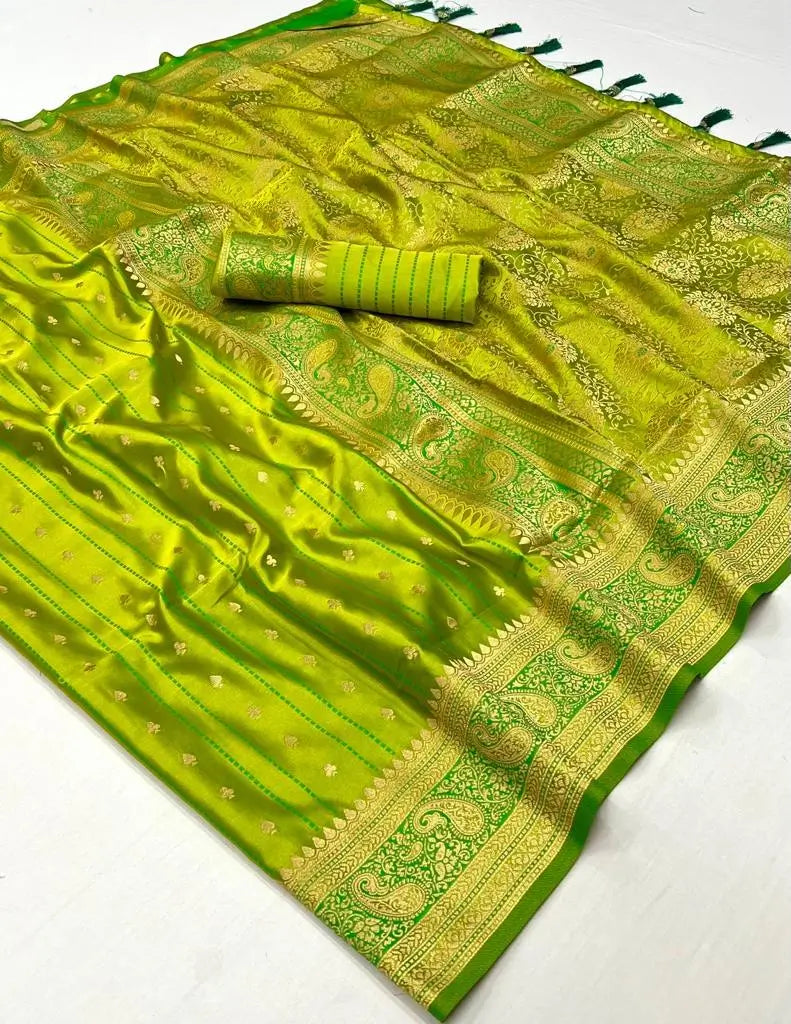 Parrot Green Satin Zari Handloom Weaving Silk Saree - qivii