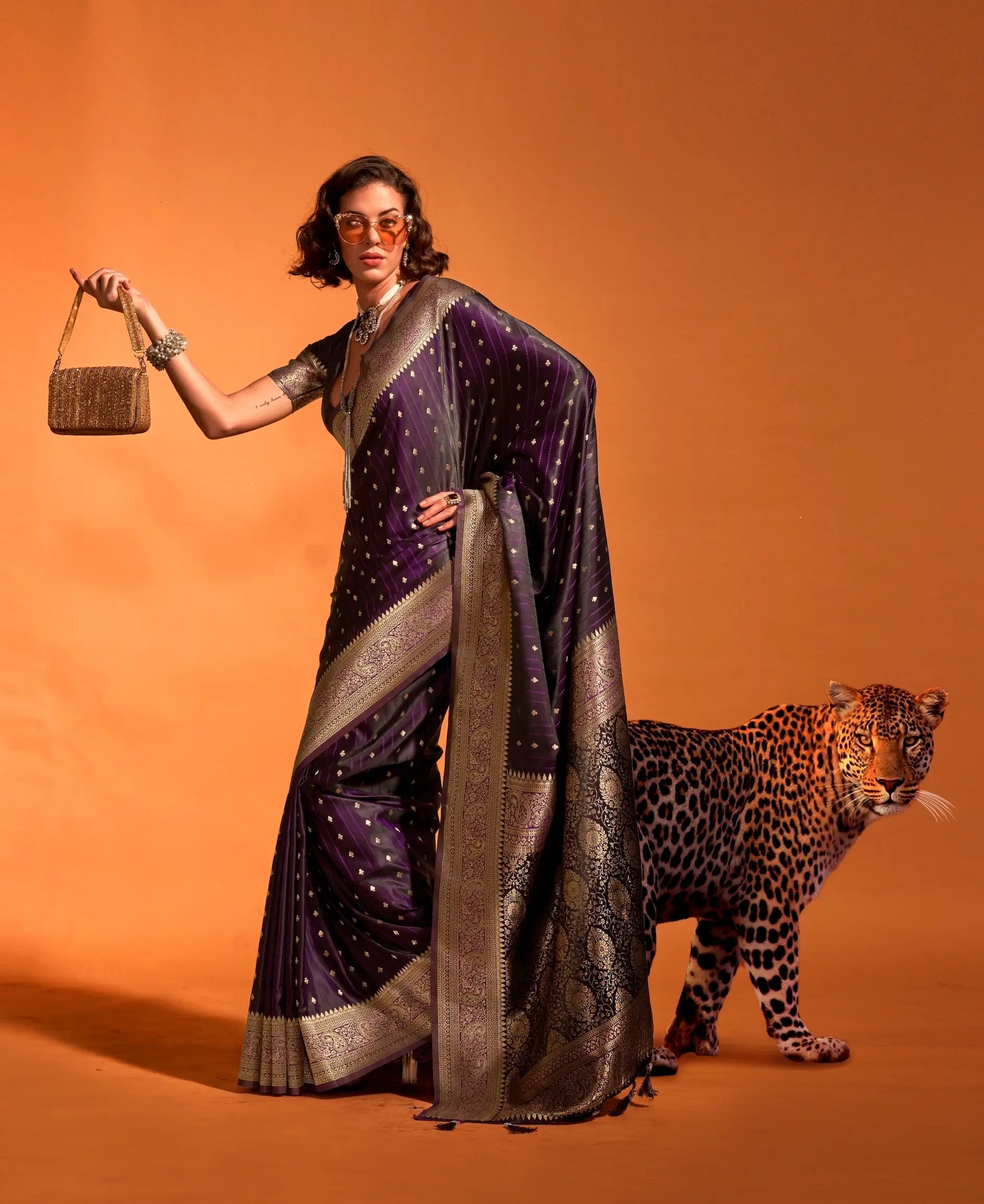 Wine Satin Zari Handloom Weaving Silk Saree - qivii