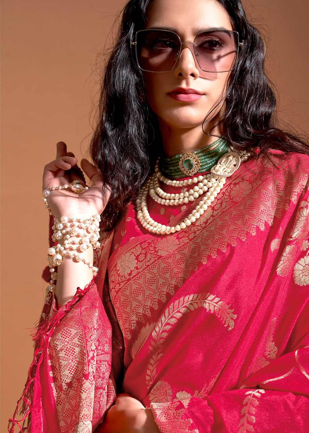 Raspberry Pink Floral Handloom Woven Georgette Silk Saree - qivii