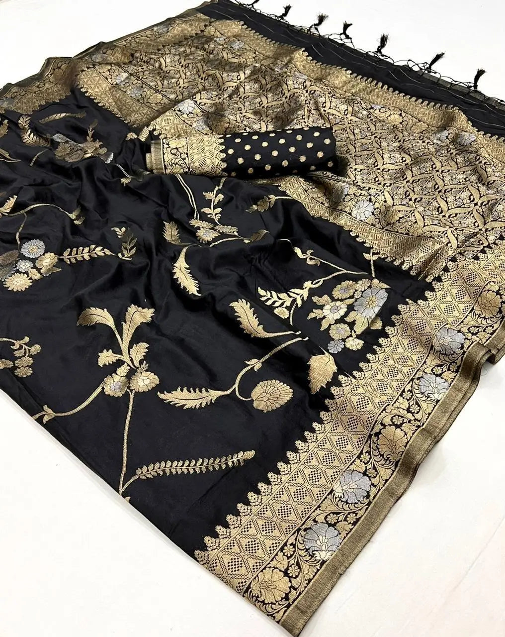 Black Georgette Zari Weaving Silk Saree - qivii