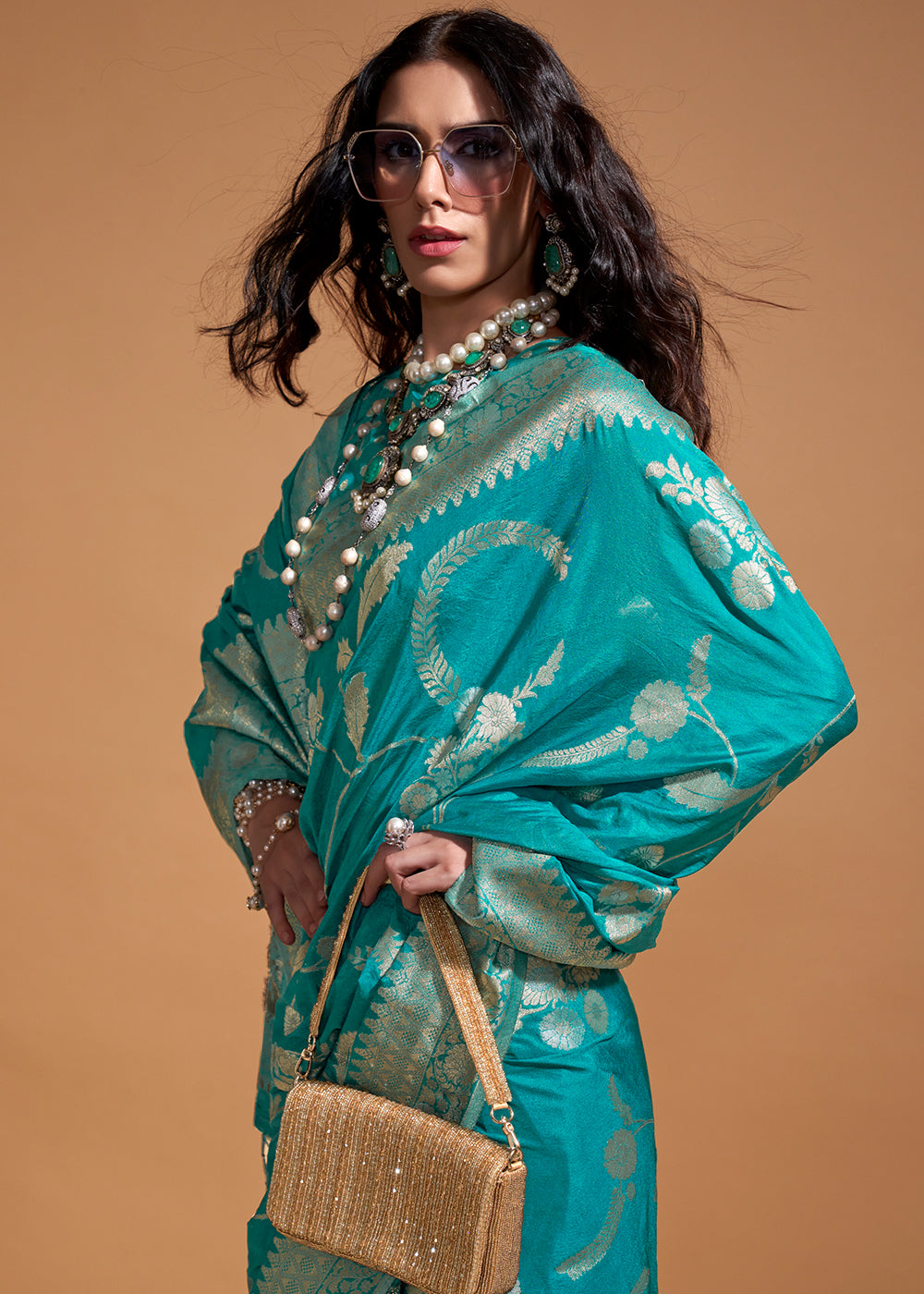Aqua Blue Floral Handloom Woven Georgette Silk Saree - qivii