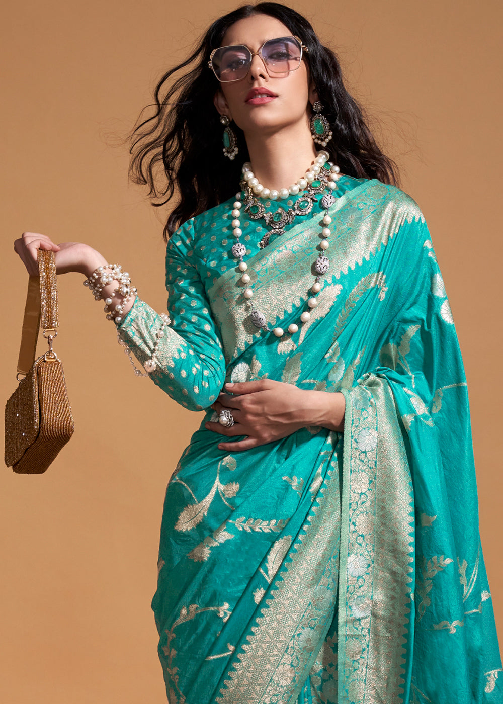 Aqua Blue Floral Handloom Woven Georgette Silk Saree - qivii