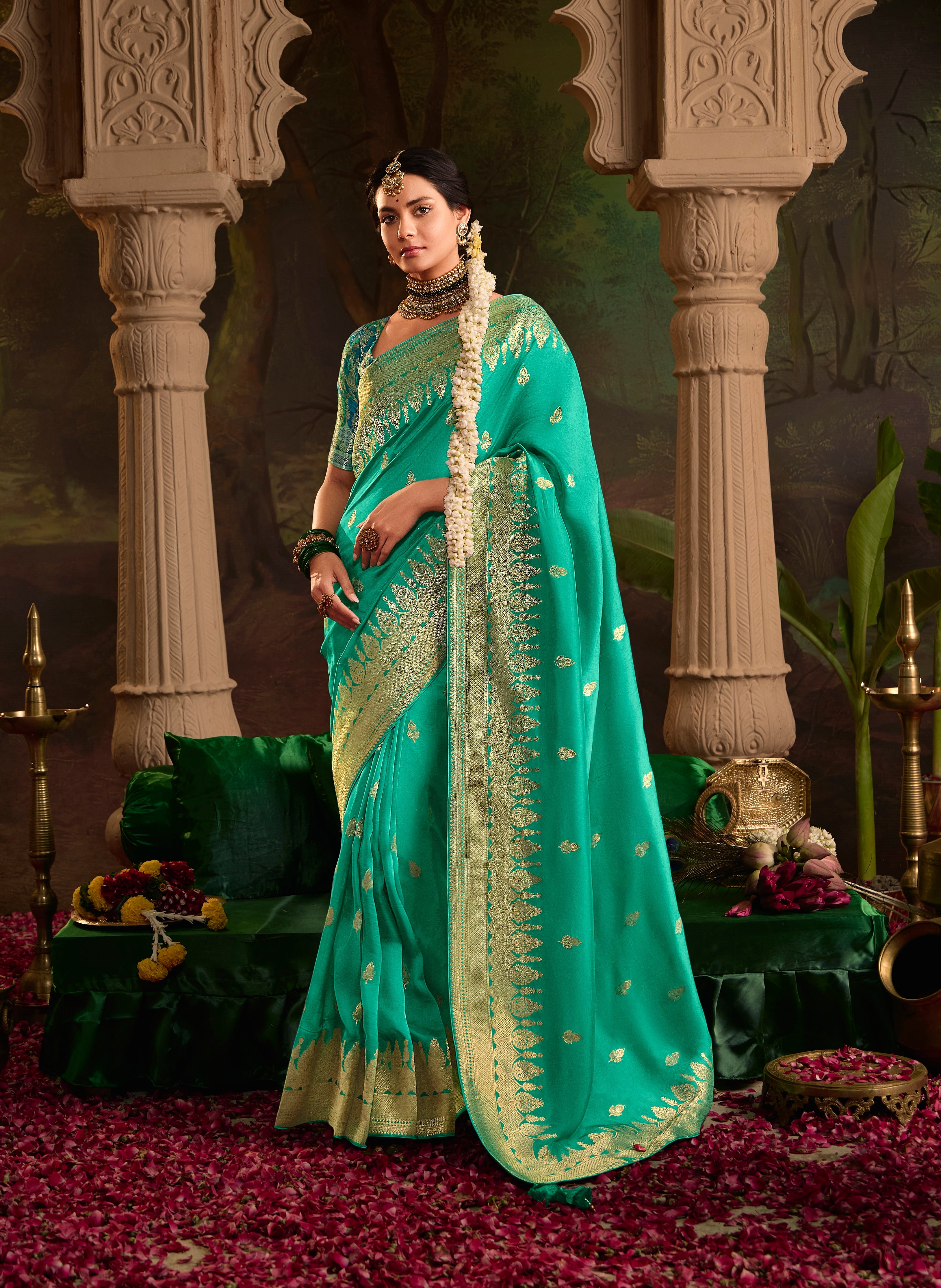 Green Pure Crepe Dola Silk With Heavy Viewing Work And Tussles On Pallu Saree - qivii