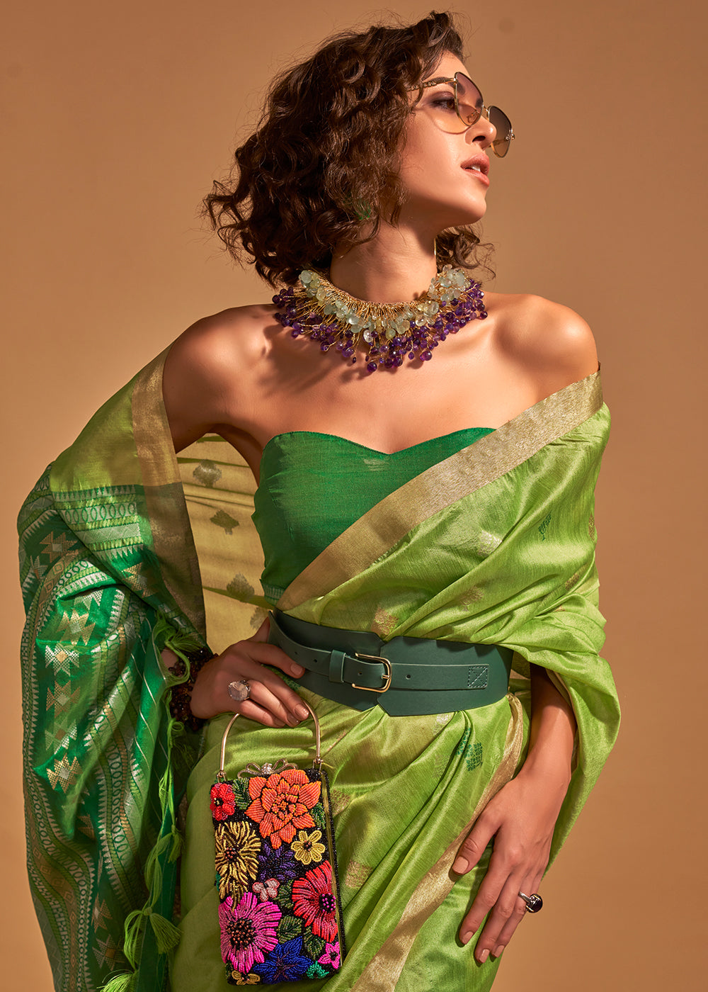 Shades Of Green Handloom Woven Silk Saree - qivii