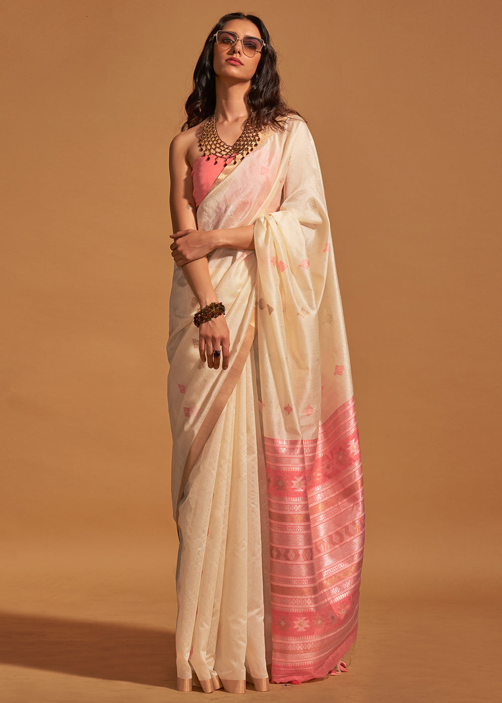 Cream White Handloom Woven Silk Saree : Top Pick - qivii