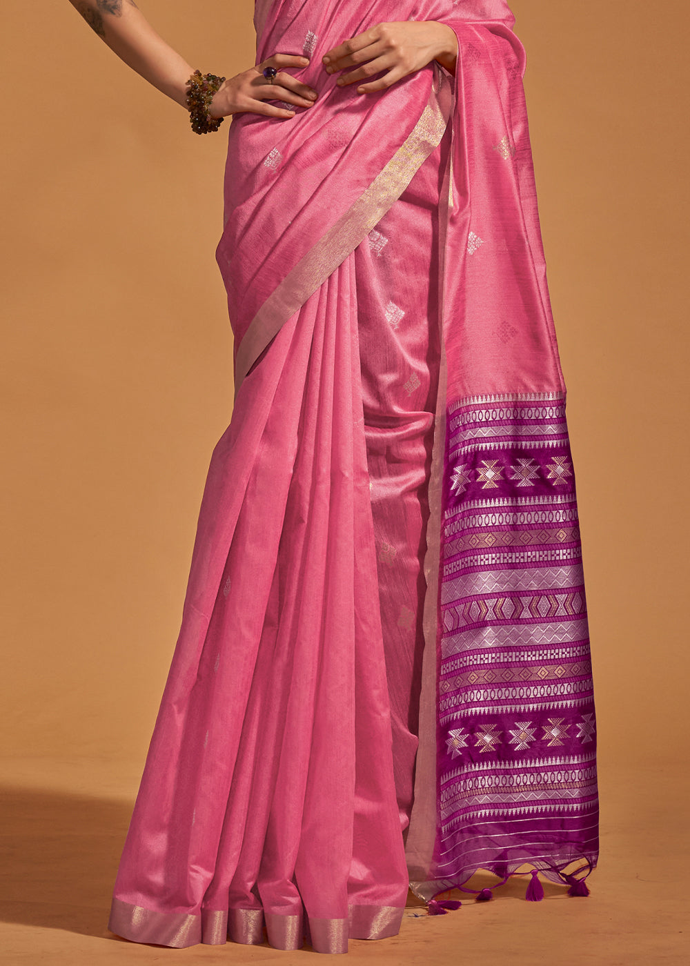 Barbie Pink Handloom Woven Silk Saree - qivii