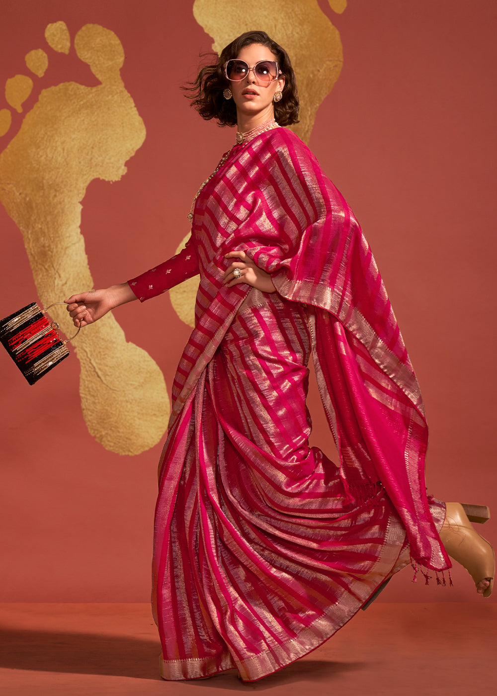 Magenta Pink Handwoven Viscose Designer Saree - qivii