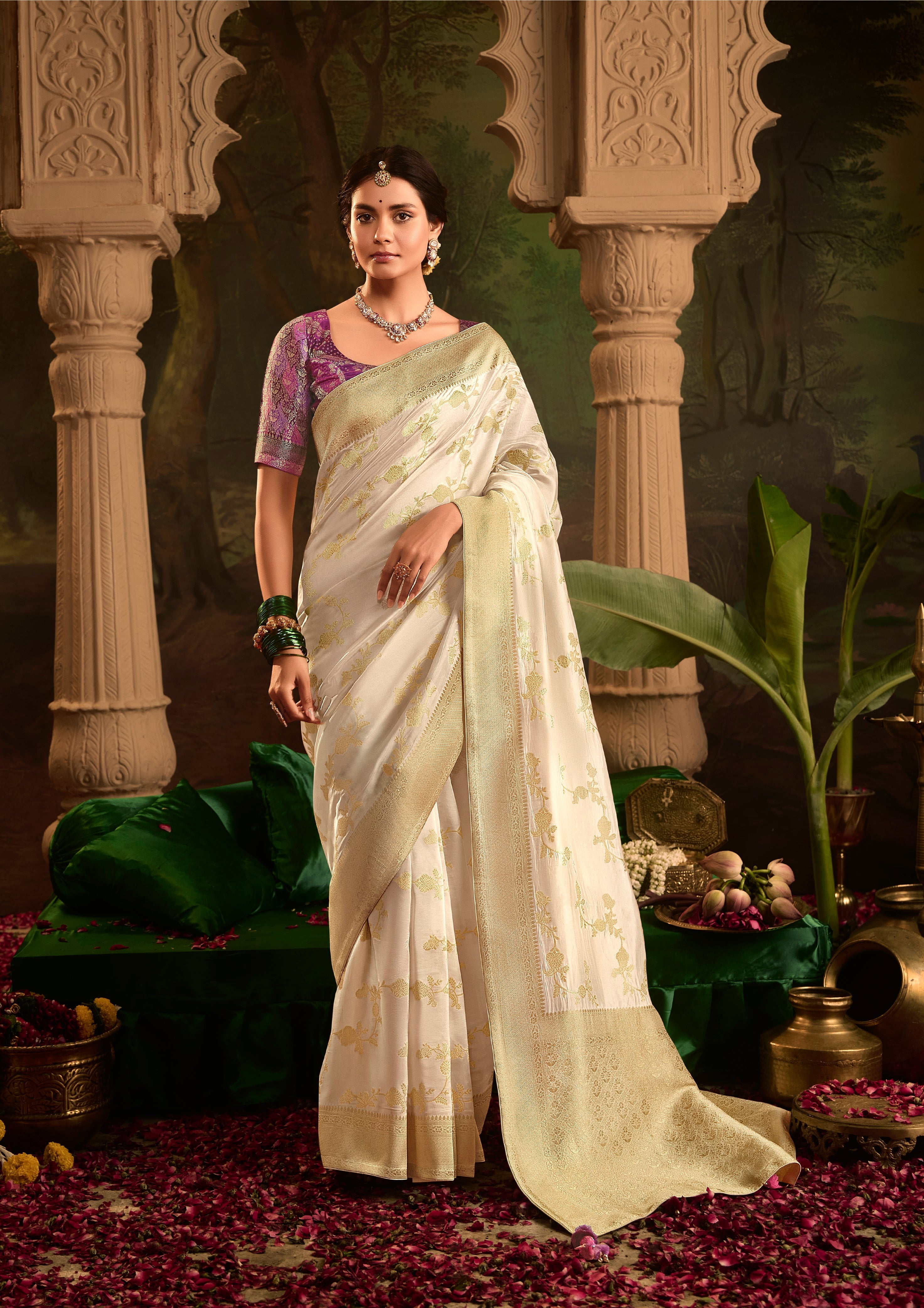 Off White Pure Crepe Dola Silk With Heavy Viewing Work And Tussles On Pallu Saree - qivii