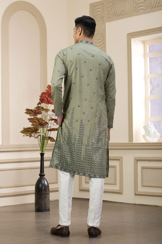 Men's Art Silk Thread Work Kurta Pajama In Green Colour