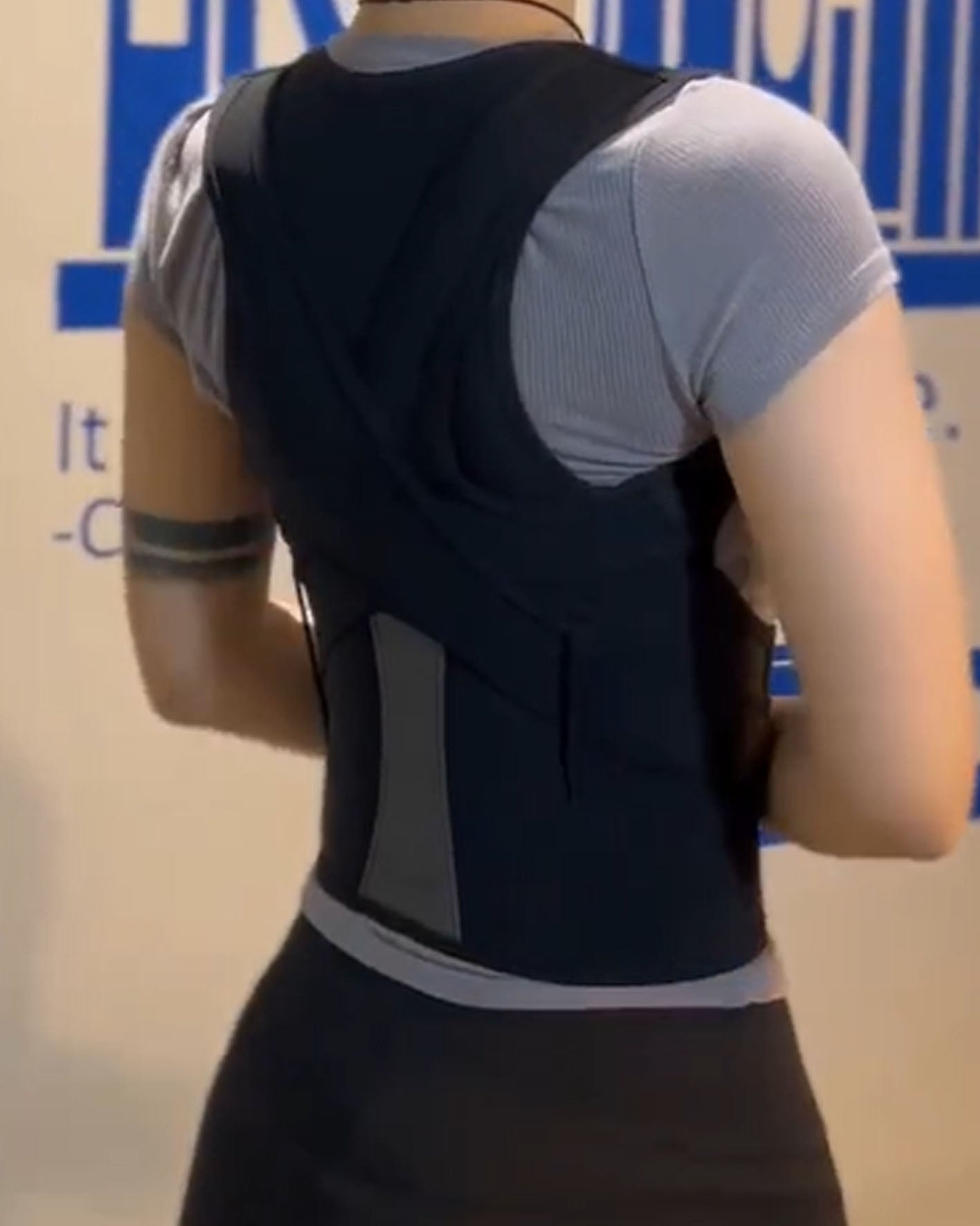 Shapshe® Adjustable Breathable Nude P Back Posture Correction - By Qivii