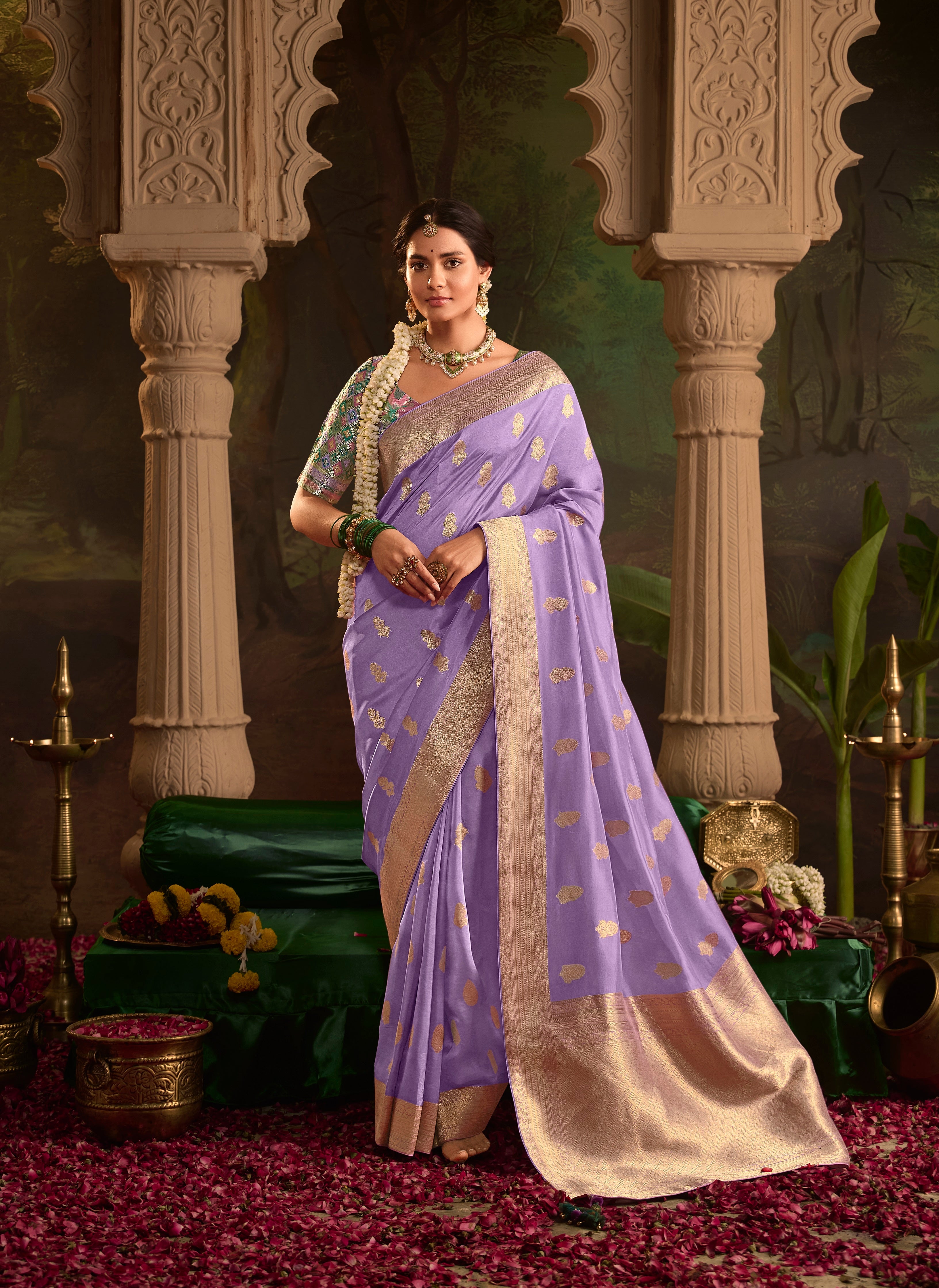 Purple Pure Crepe Dola Silk With Heavy Viewing Work And Tussles On Pallu Saree - qivii