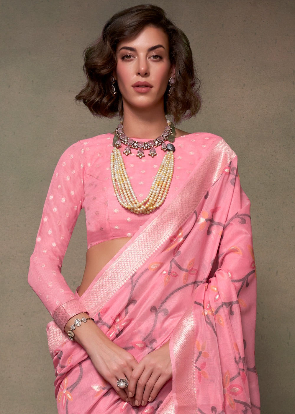 Vivid Pink Jamdani Handwoven Cotton Saree with Brocade Blouse - qivii