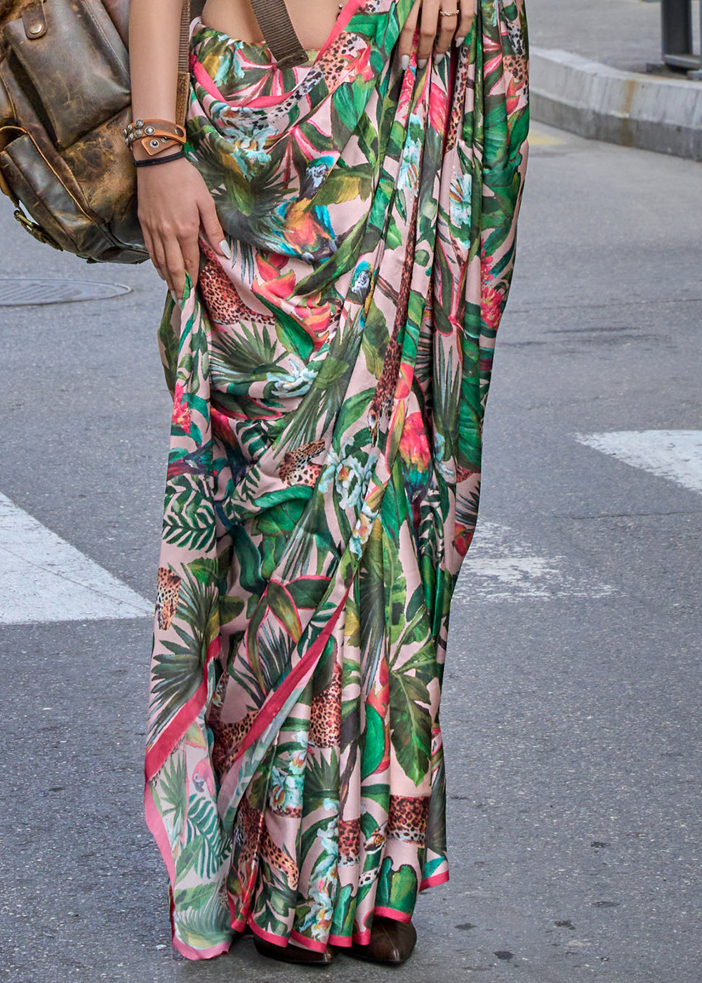 Green & Pink Printed Satin Georgette Saree - qivii