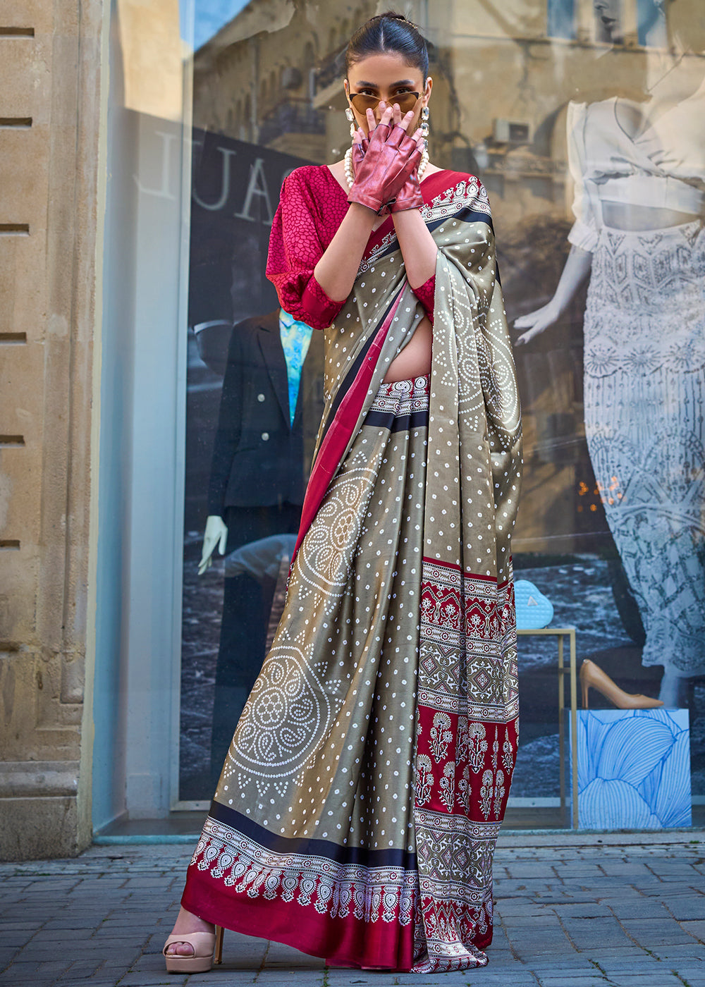 Seal Grey Contemporary Printed Satin Crepe Saree - qivii