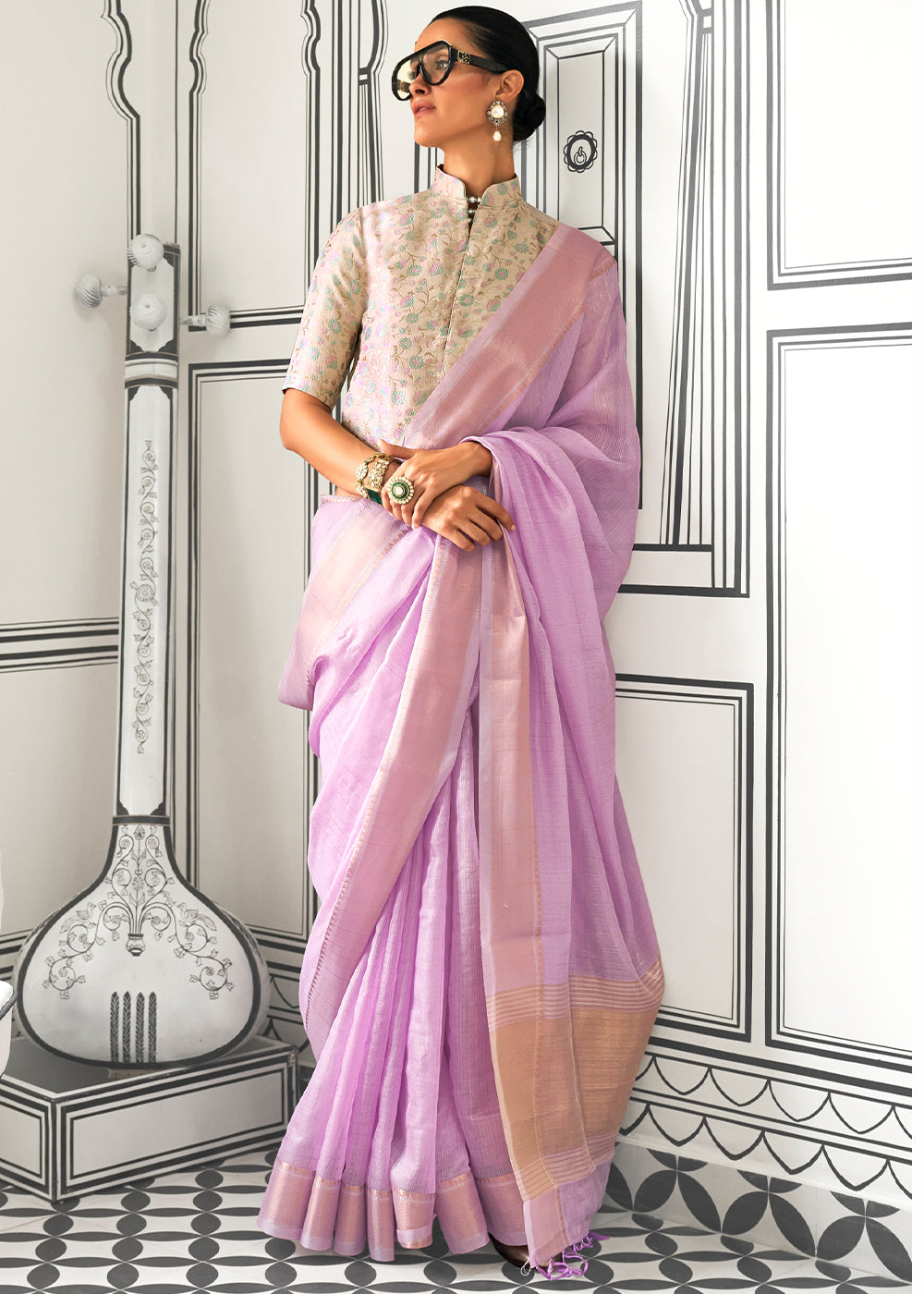 Lavender Purple Chiffon Saree Having Handloom Weaving Border & All Over Zari Lining - qivii
