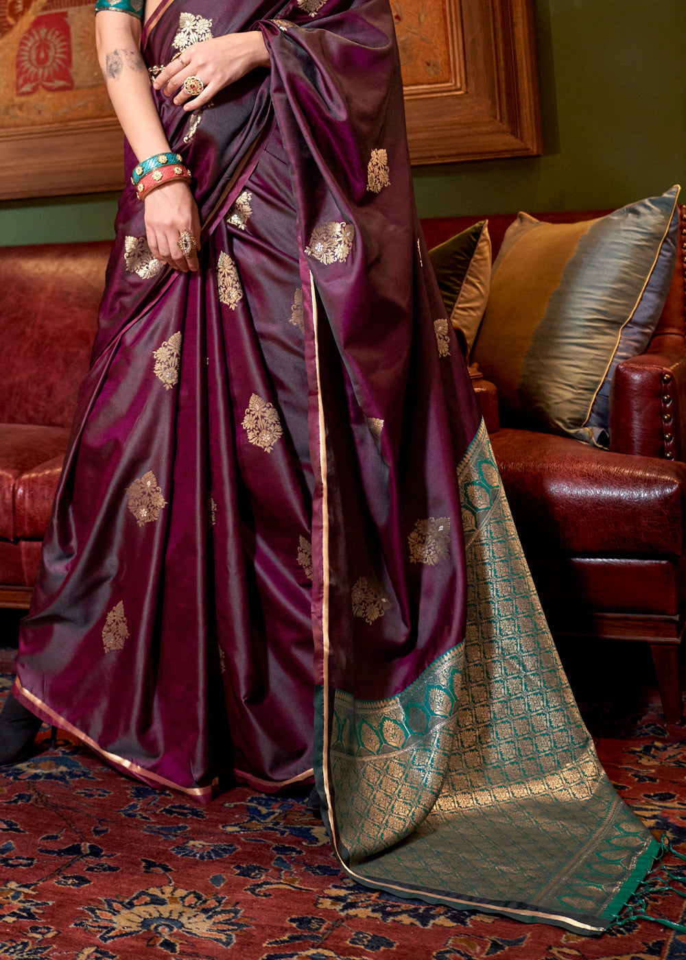 Reddish Maroon Two Tone Satin Silk Saree with Contrast Pallu & Blouse - qivii