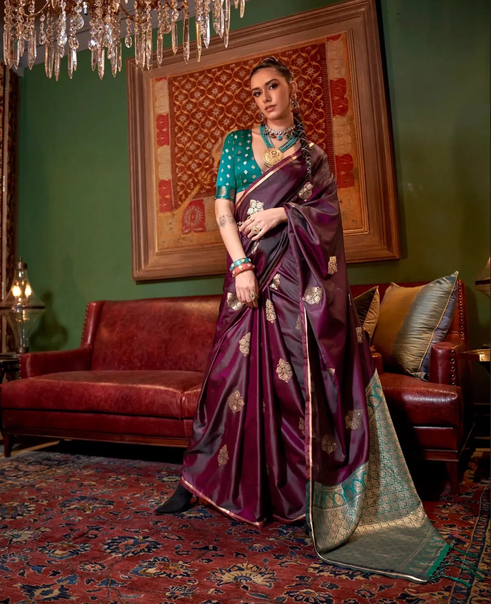 Wine Red Two Tone Satin Handloom Weaving Silk Saree - qivii