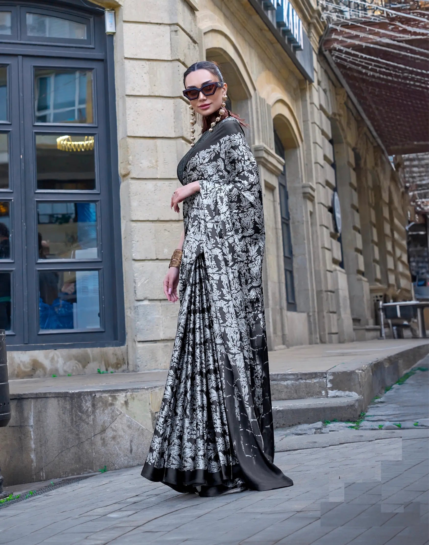 Grey Satin Crepe Digital Printed Saree - qivii