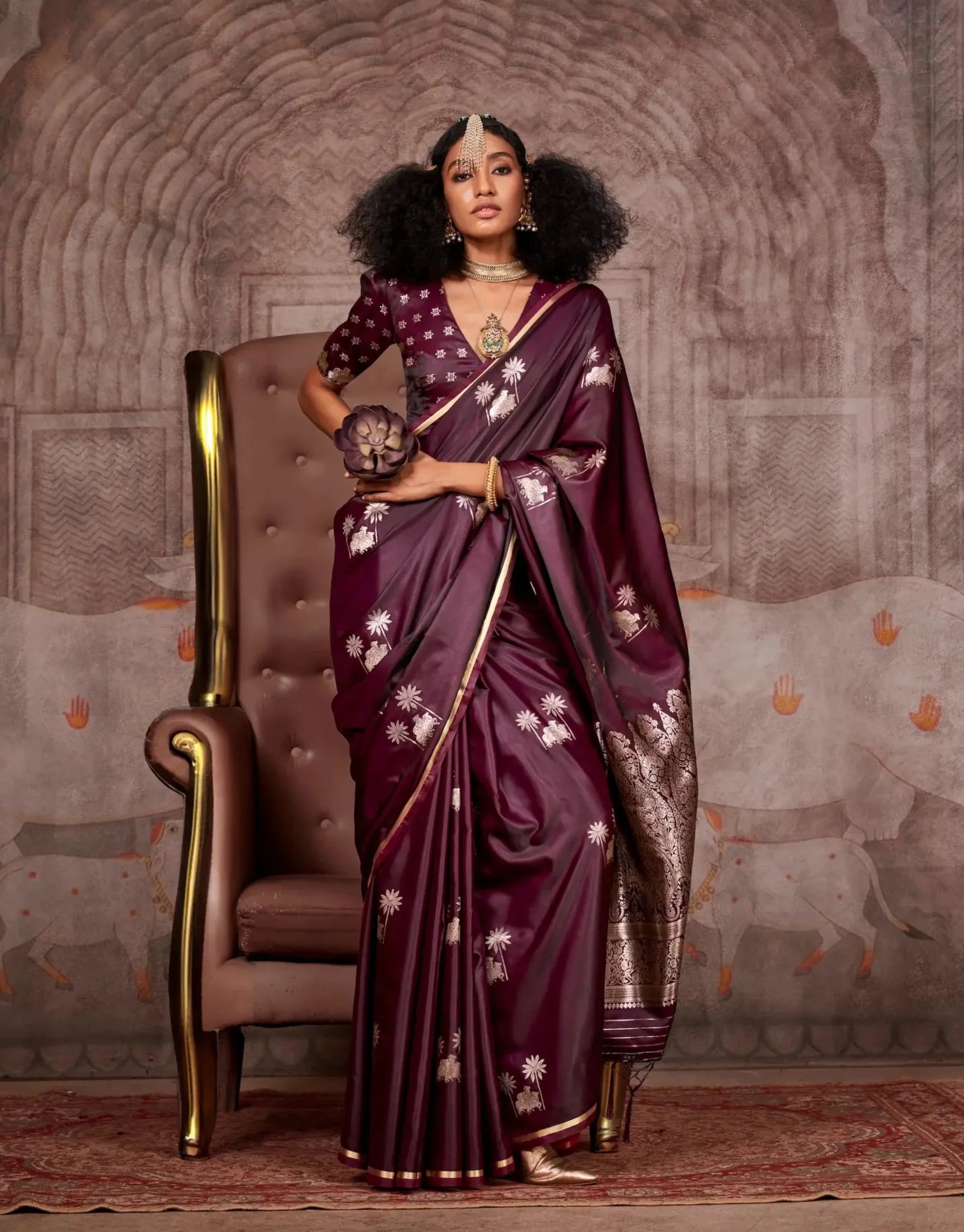 Maroon Satin Handloom Zari Weaving Silk Saree - qivii