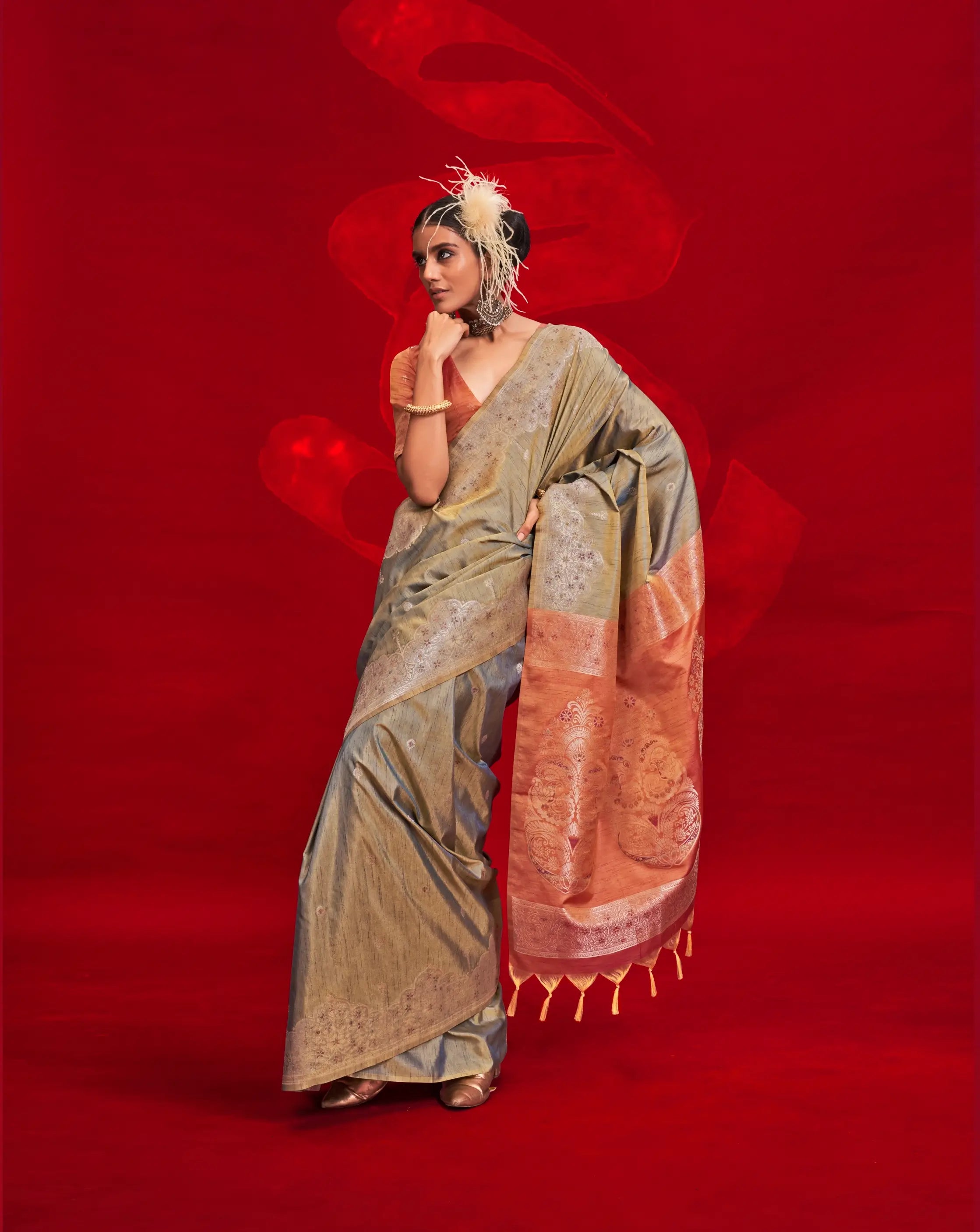 Grey Tussar Silk Zari Weaving saree - qivii