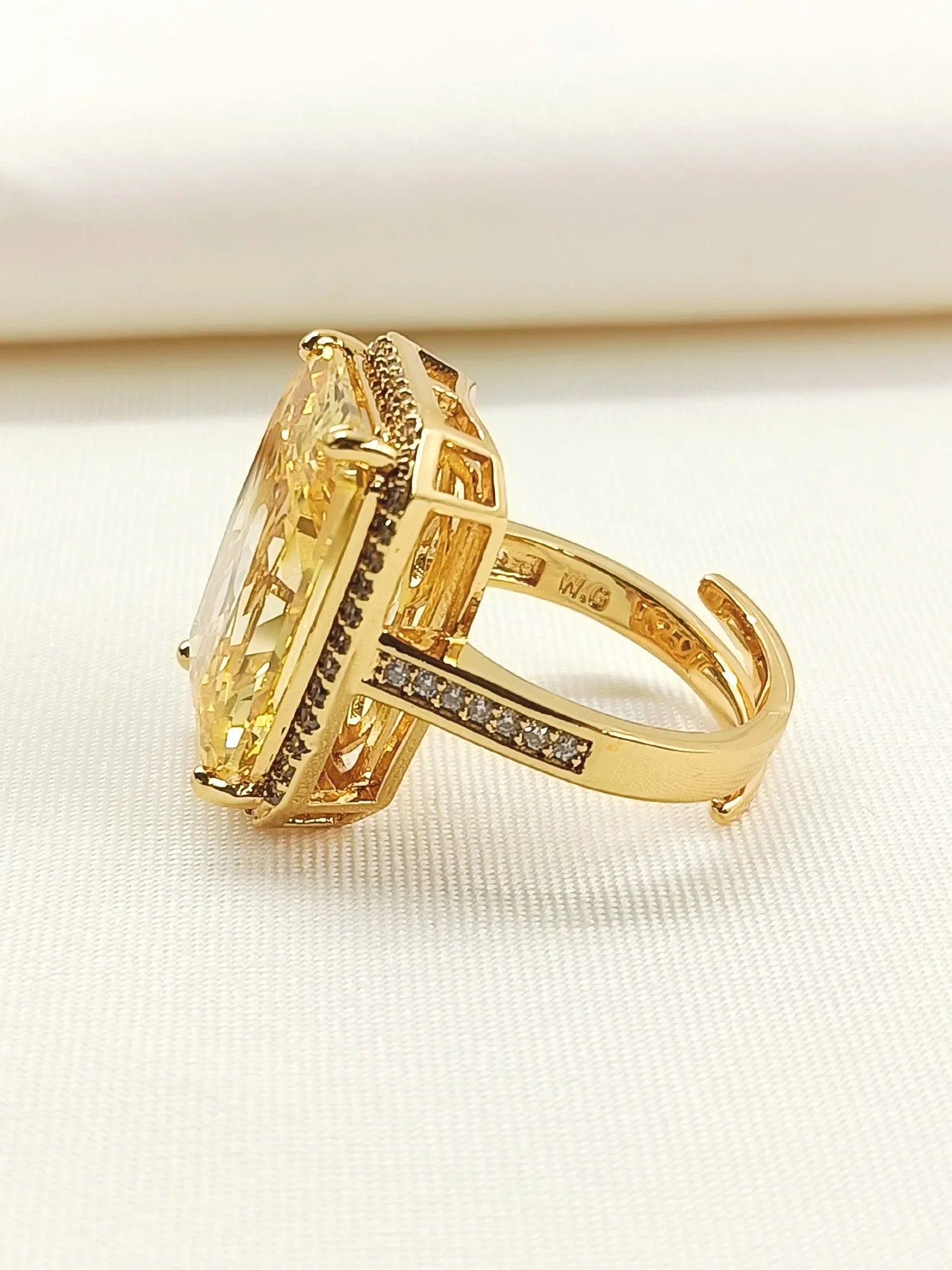 Farisha Yellow American Diamond Finger Ring