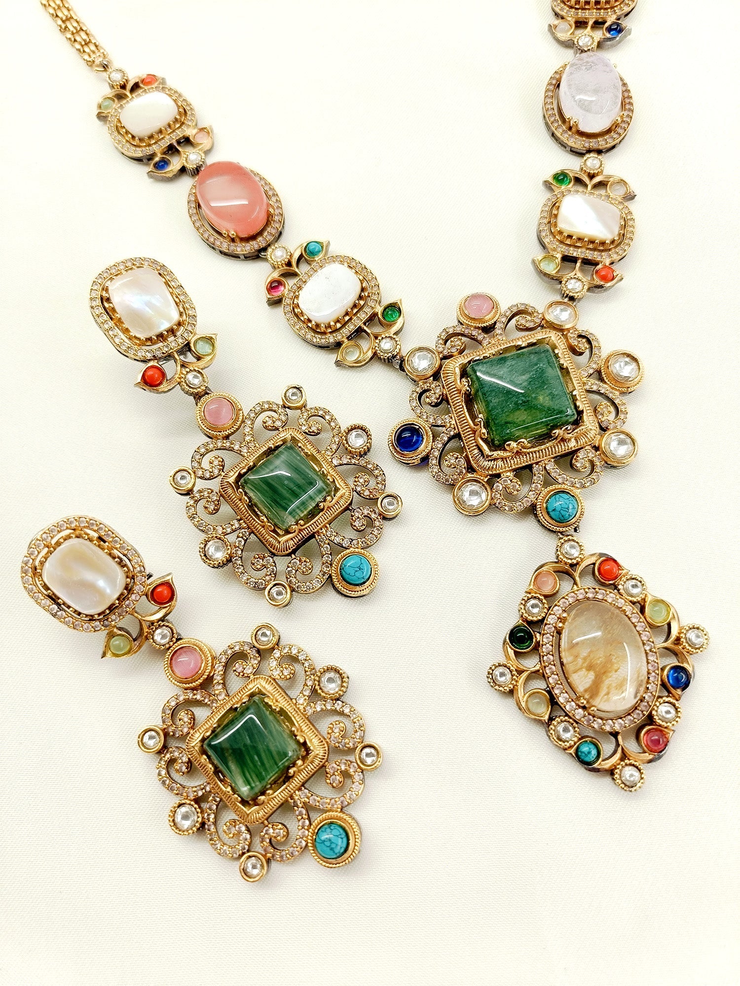 Vivian Multi Colour Boutique Necklace Set