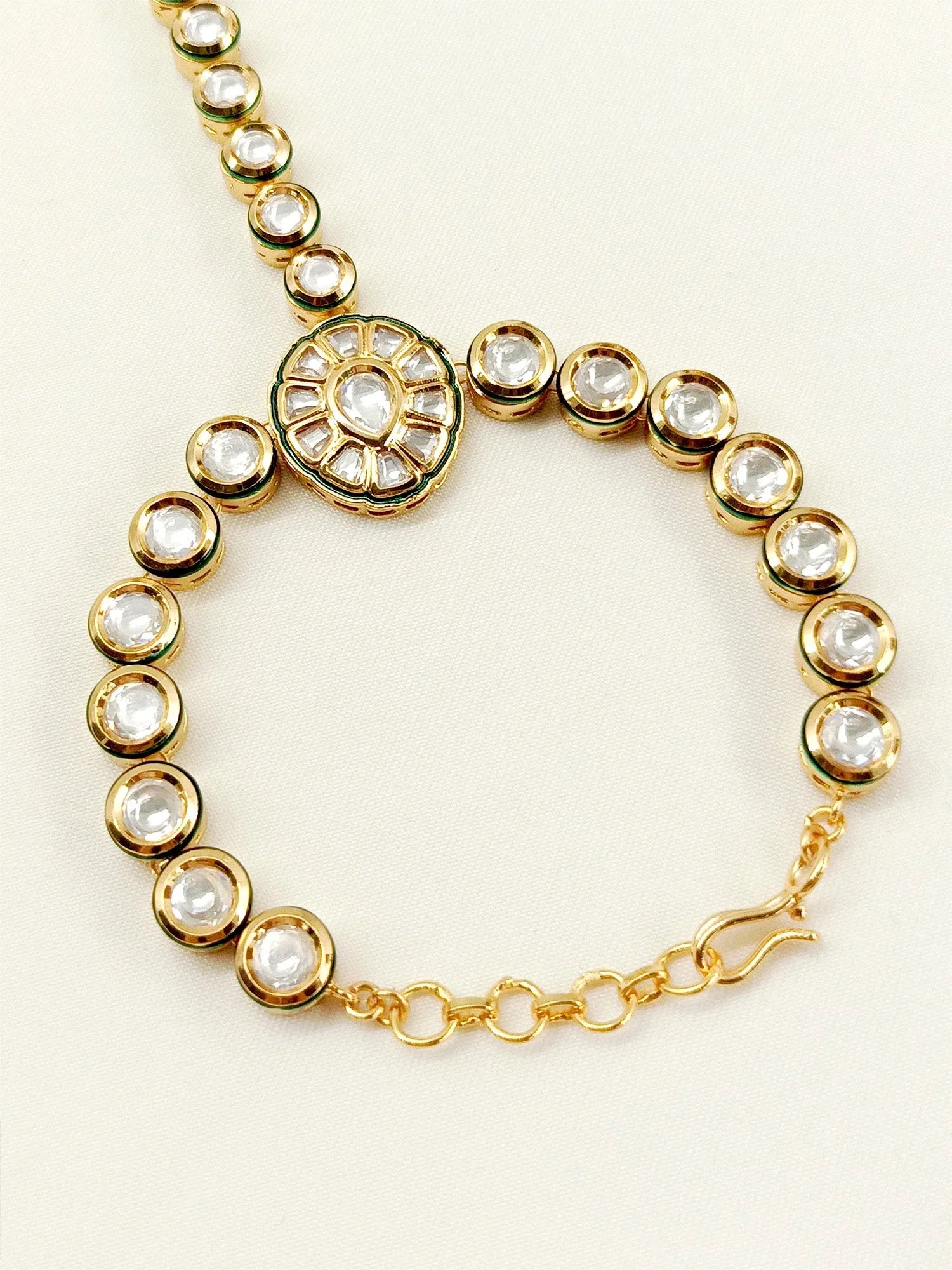 Shikha White Kundan Hathphool Set Of 2