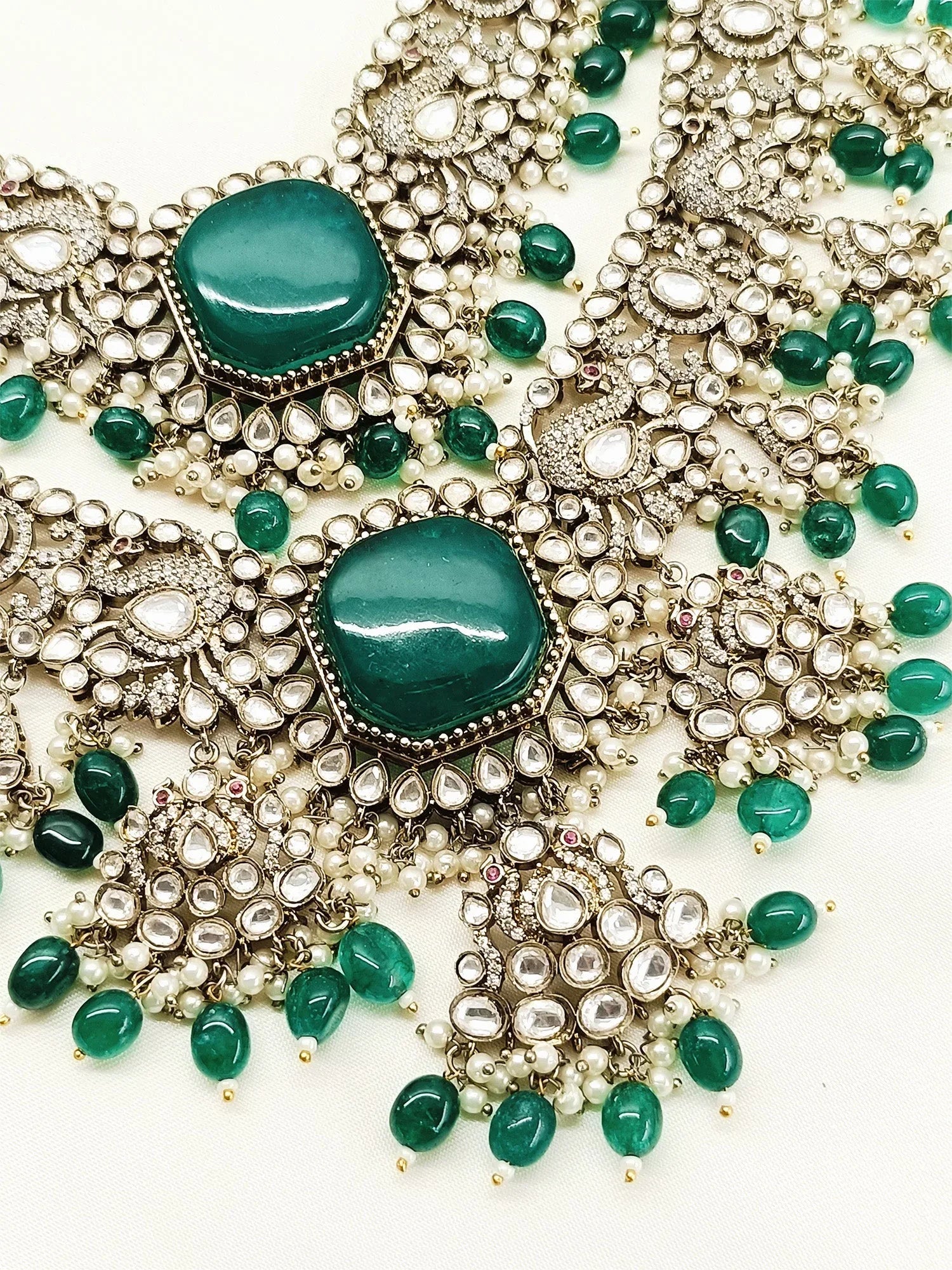 Loveina Green Victorian Bridal Set